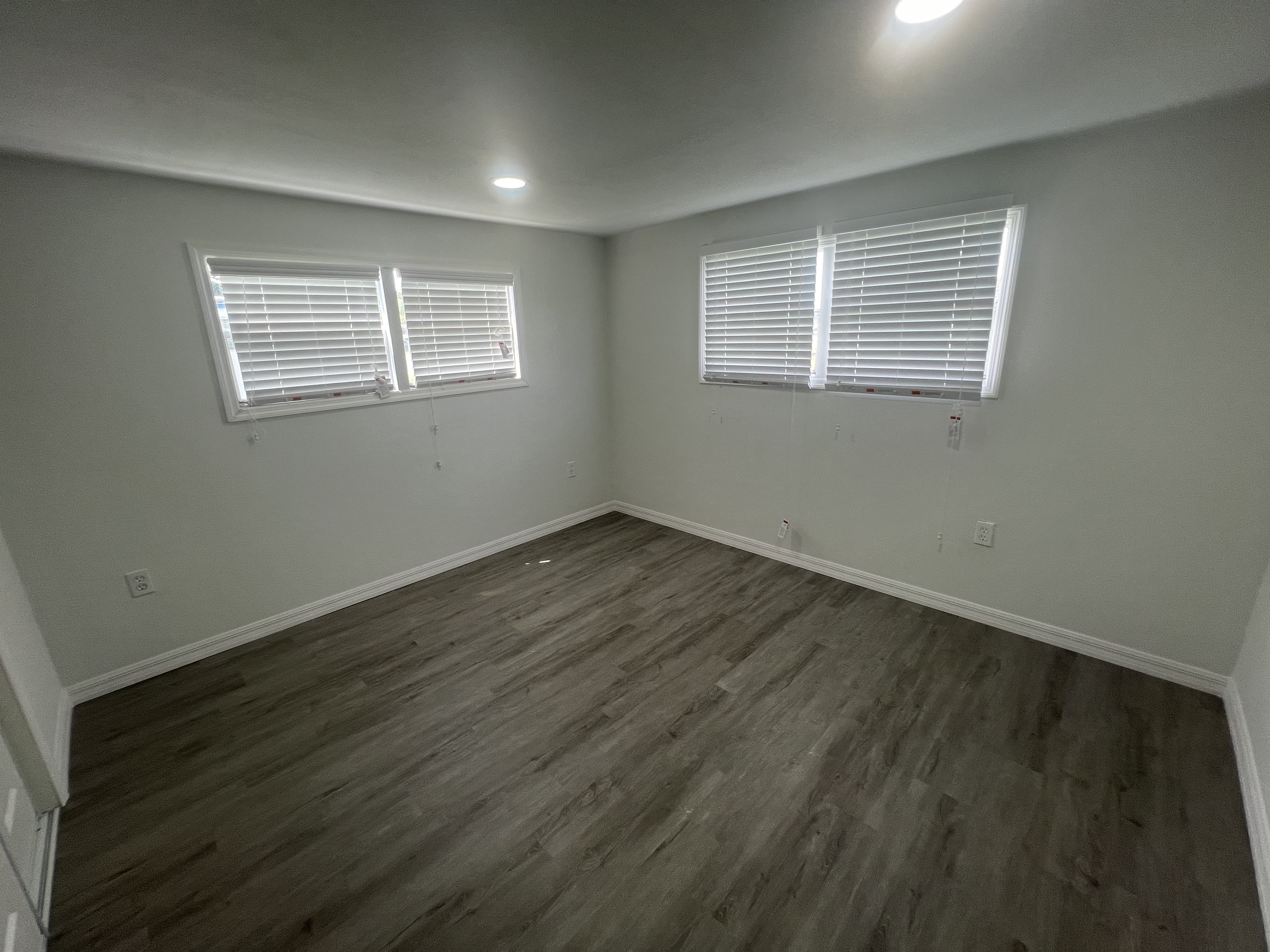 799 E Klosterman Road, Lot 11, Tarpon Springs, Florida 34689, 2 Bedrooms Bedrooms, ,2 BathroomsBathrooms,55-Plus Mobile Home,For Sale,E Klosterman Road, Lot 11,4139