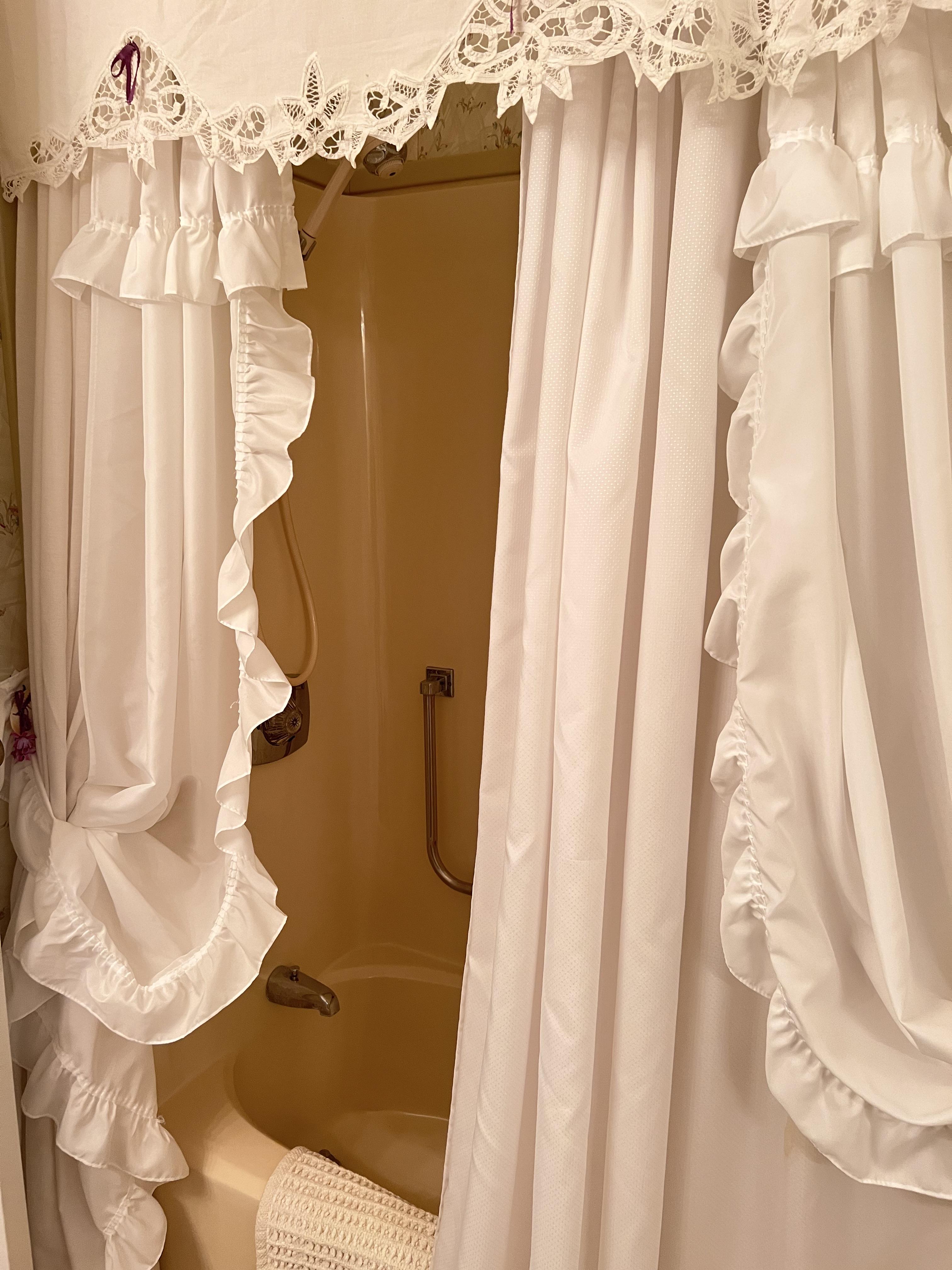 5653 Scarborough Lane, Sarasota, Florida 34241, 2 Bedrooms Bedrooms, ,2 BathroomsBathrooms,55-Plus Mobile Home,For Sale,Scarborough Lane,4142