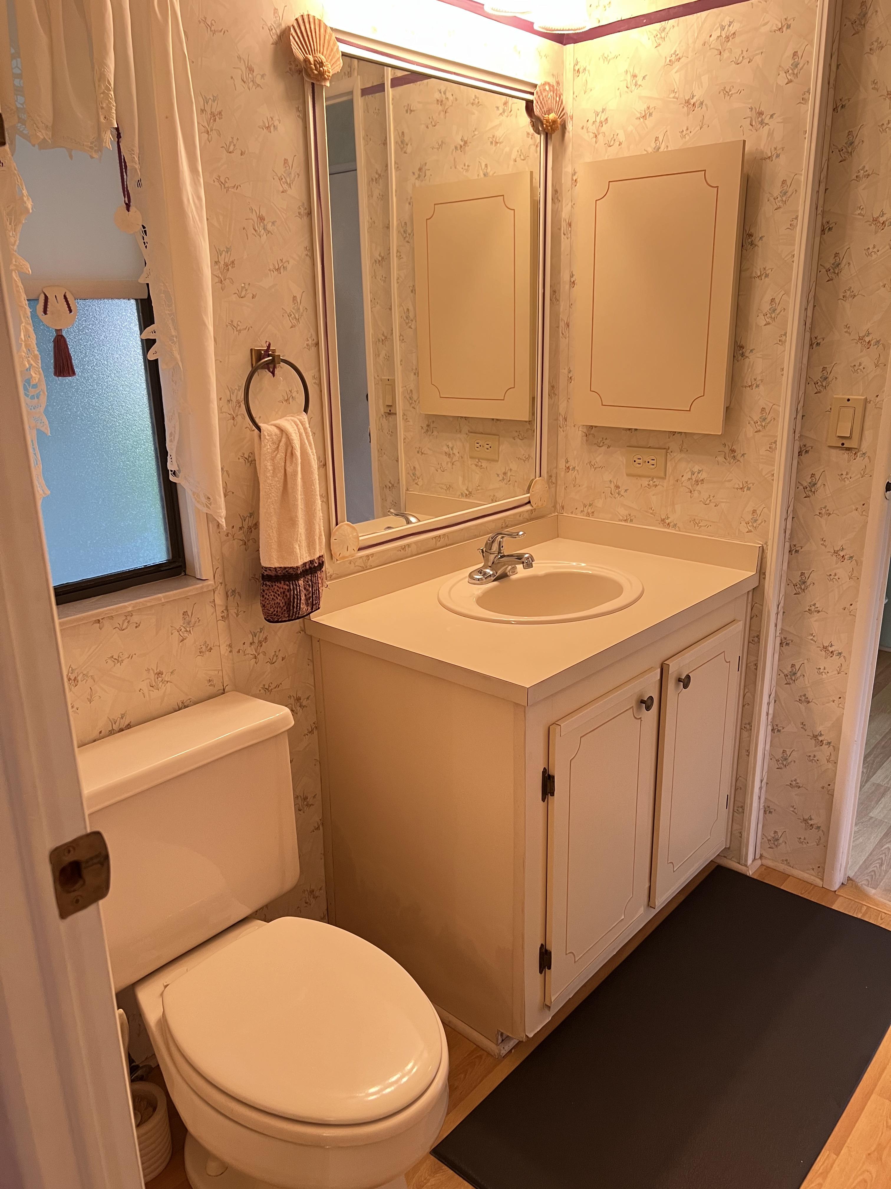 5653 Scarborough Lane, Sarasota, Florida 34241, 2 Bedrooms Bedrooms, ,2 BathroomsBathrooms,55-Plus Mobile Home,For Sale,Scarborough Lane,4142