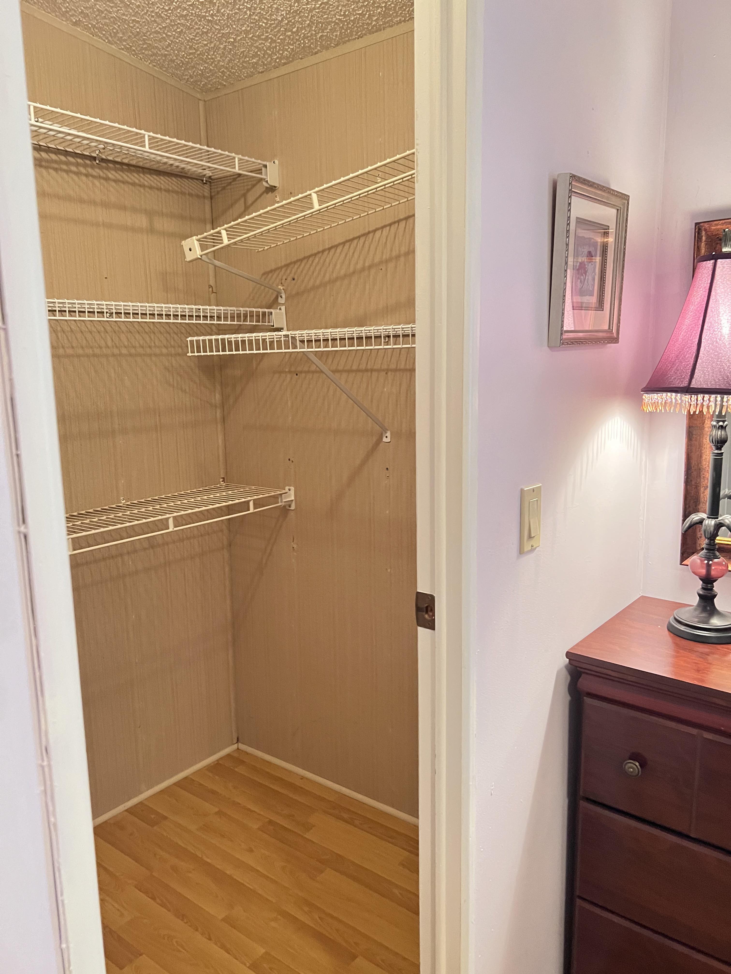 5653 Scarborough Lane, Sarasota, Florida 34241, 2 Bedrooms Bedrooms, ,2 BathroomsBathrooms,55-Plus Mobile Home,For Sale,Scarborough Lane,4142