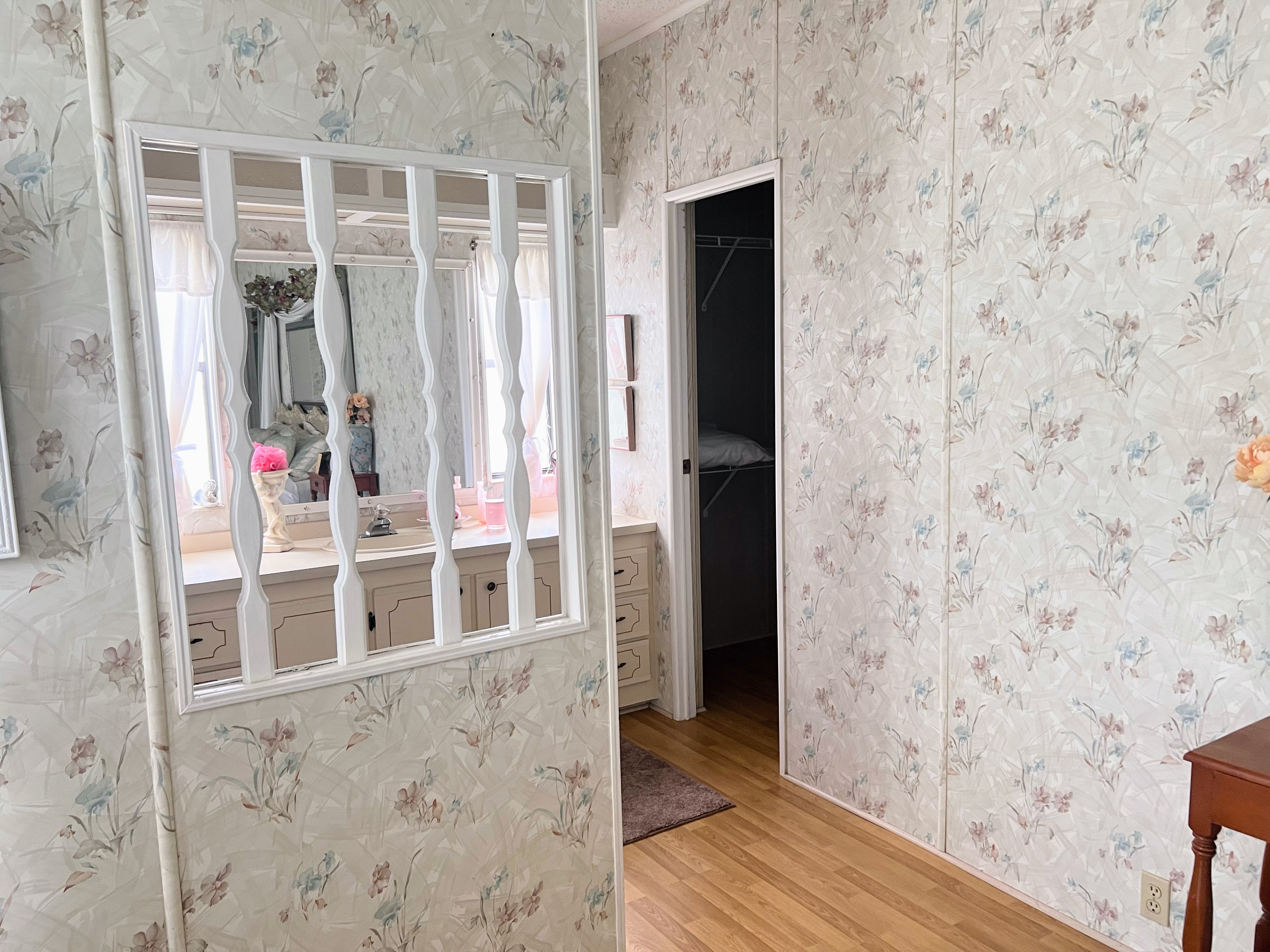 5653 Scarborough Lane, Sarasota, Florida 34241, 2 Bedrooms Bedrooms, ,2 BathroomsBathrooms,55-Plus Mobile Home,For Sale,Scarborough Lane,4142