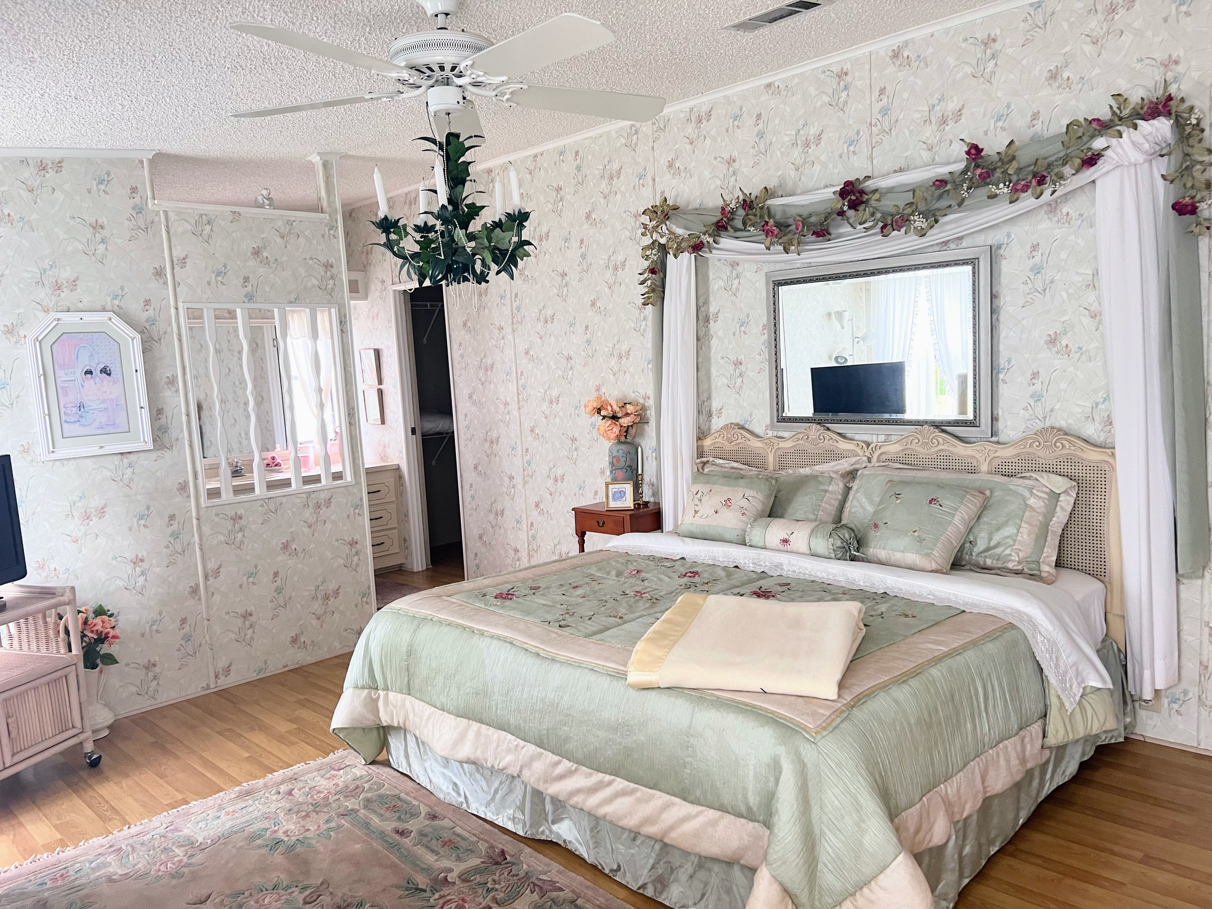 5653 Scarborough Lane, Sarasota, Florida 34241, 2 Bedrooms Bedrooms, ,2 BathroomsBathrooms,55-Plus Mobile Home,For Sale,Scarborough Lane,4142