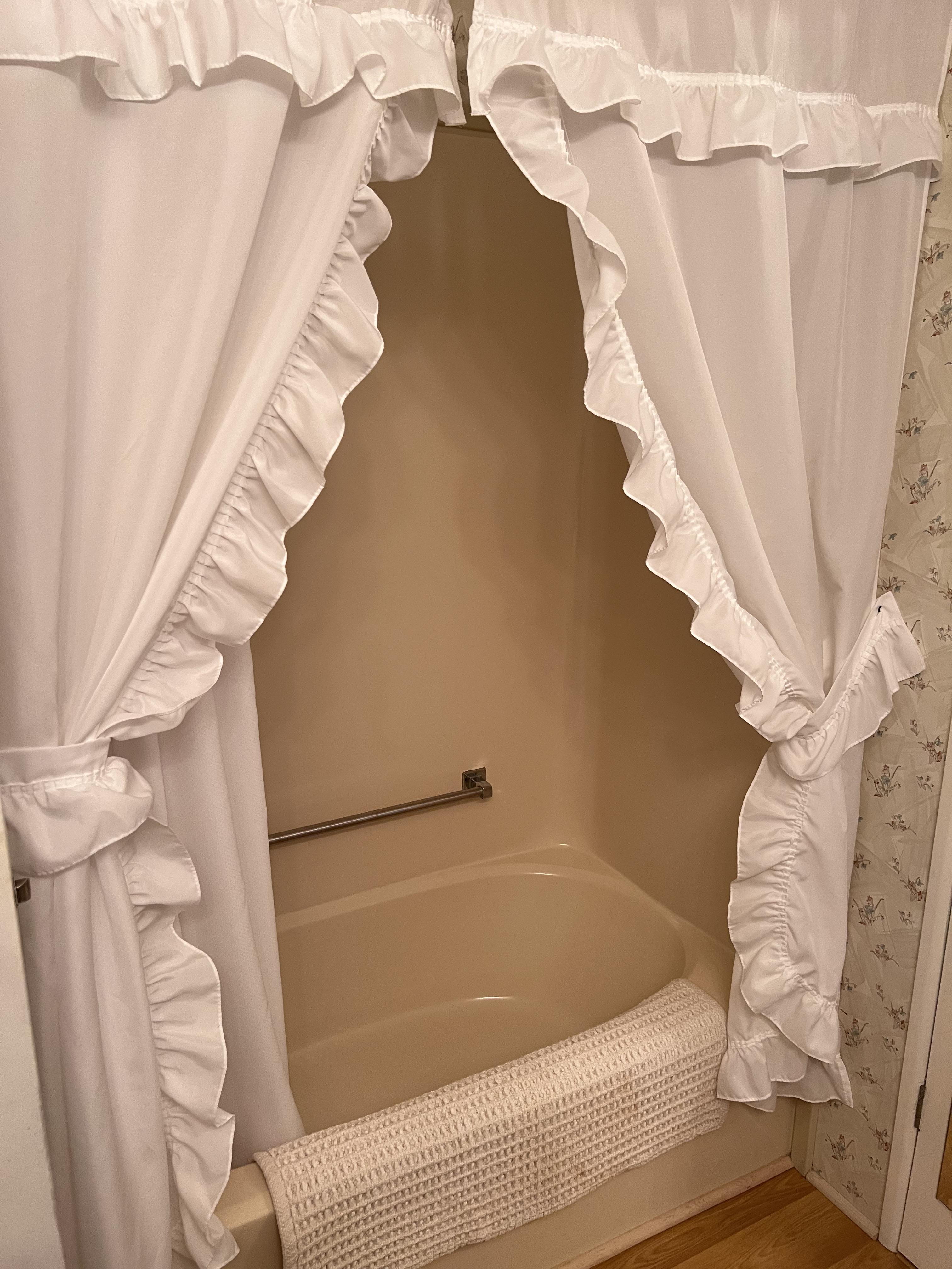 5653 Scarborough Lane, Sarasota, Florida 34241, 2 Bedrooms Bedrooms, ,2 BathroomsBathrooms,55-Plus Mobile Home,For Sale,Scarborough Lane,4142