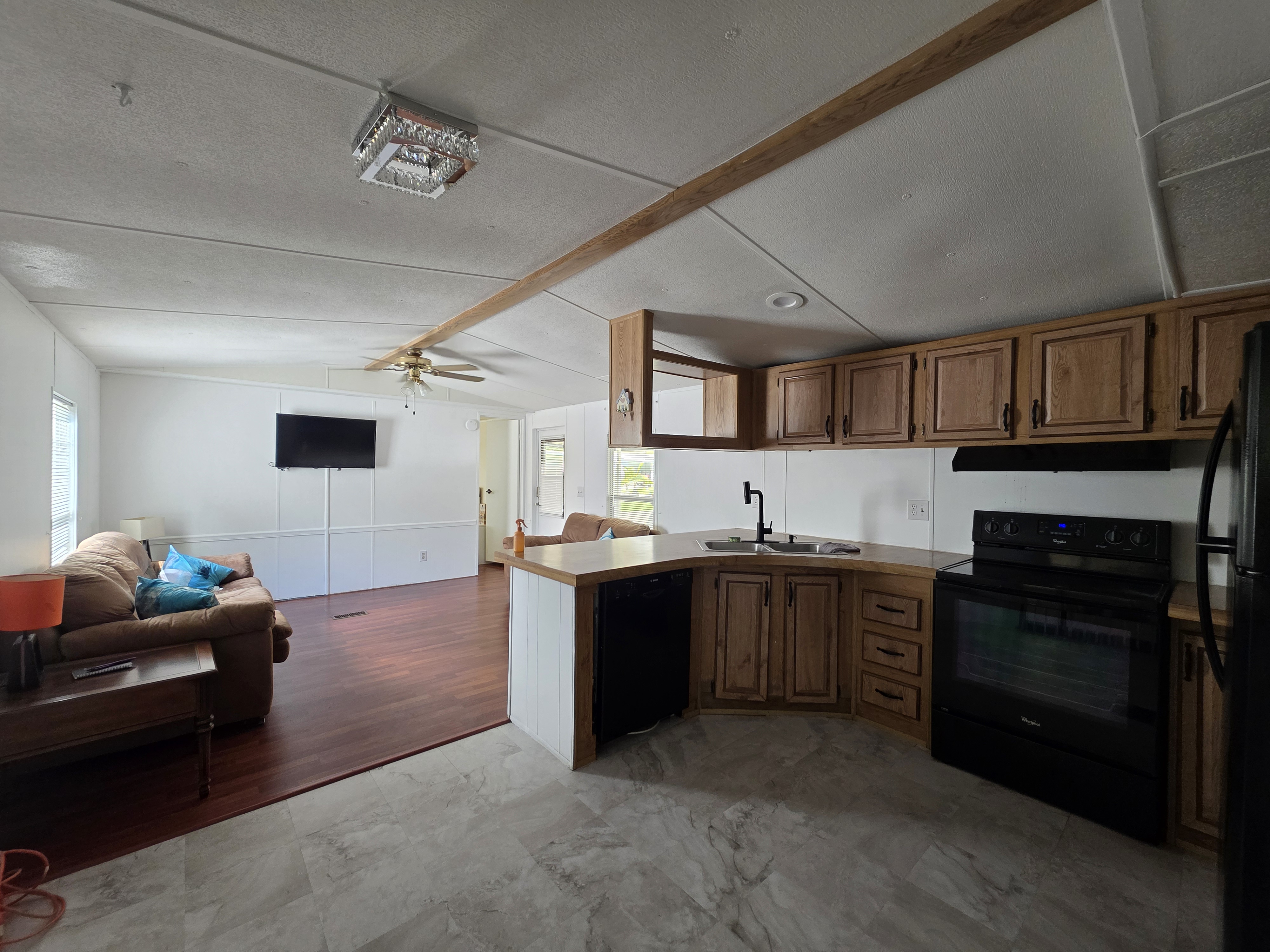 27 Butler Blvd, Haines City, Florida 33844, 2 Bedrooms Bedrooms, ,1.5 BathroomsBathrooms,55-Plus Mobile Home,For Sale,Butler Blvd,4143