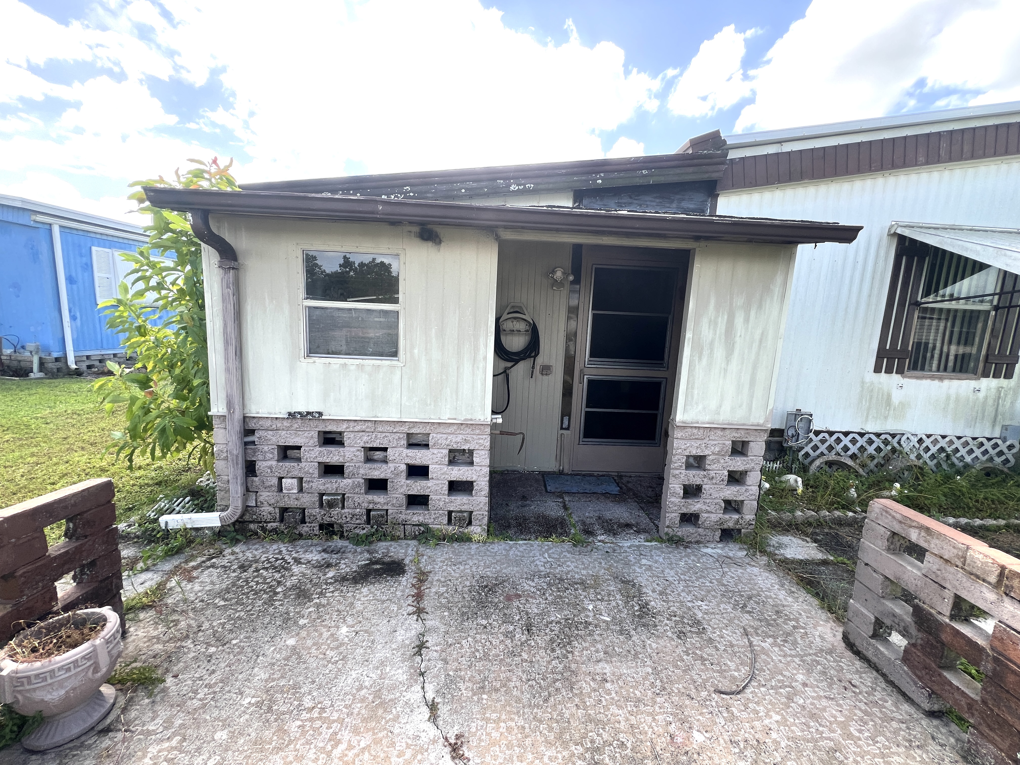 7416 Queens Way, Ellenton, Florida 34222, 2 Bedrooms Bedrooms, ,2 BathroomsBathrooms,55-Plus Mobile Home,For Sale,Queens Way,4146