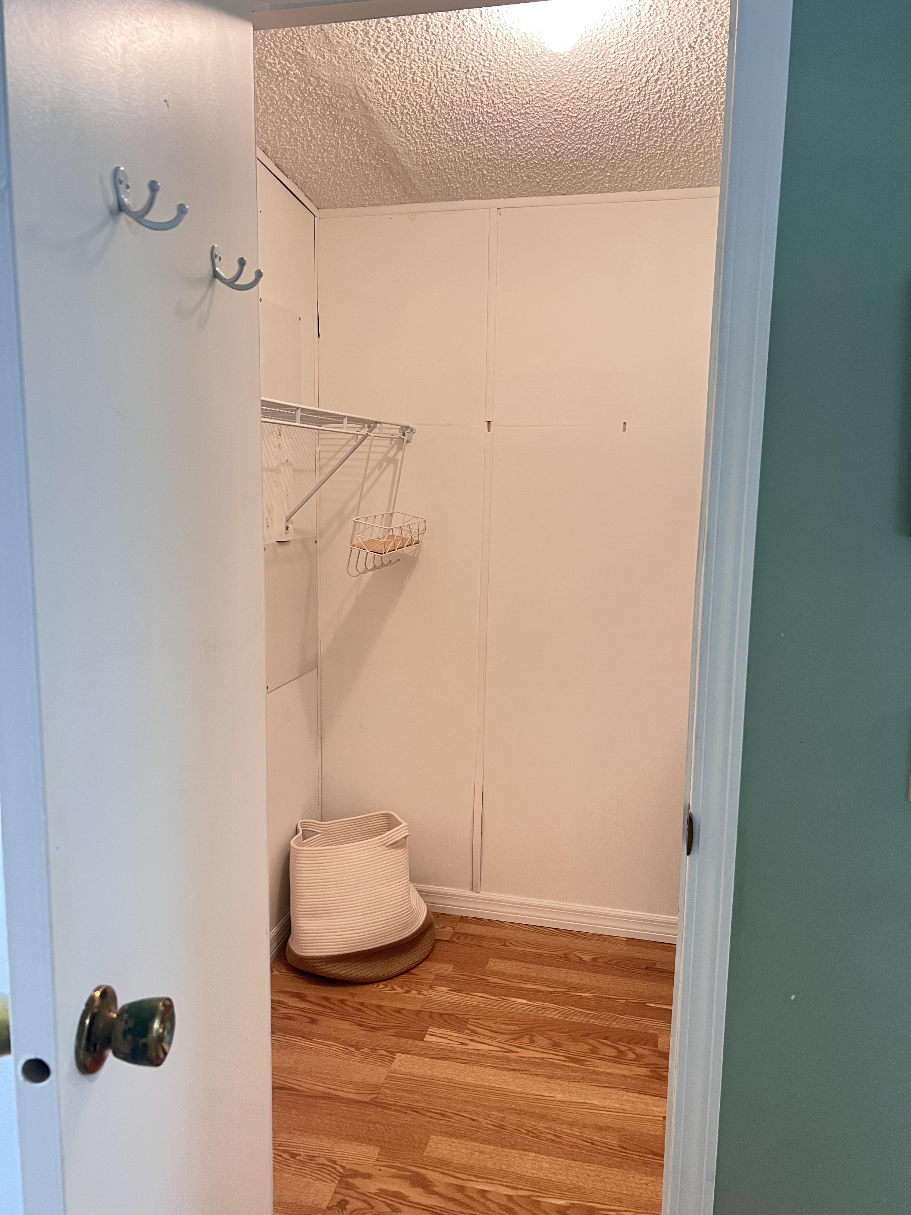 5722 Axminster Drive, Sarasota, Florida 34241, 2 Bedrooms Bedrooms, ,2 BathroomsBathrooms,55-Plus Mobile Home,For Sale,Axminster Drive,4150