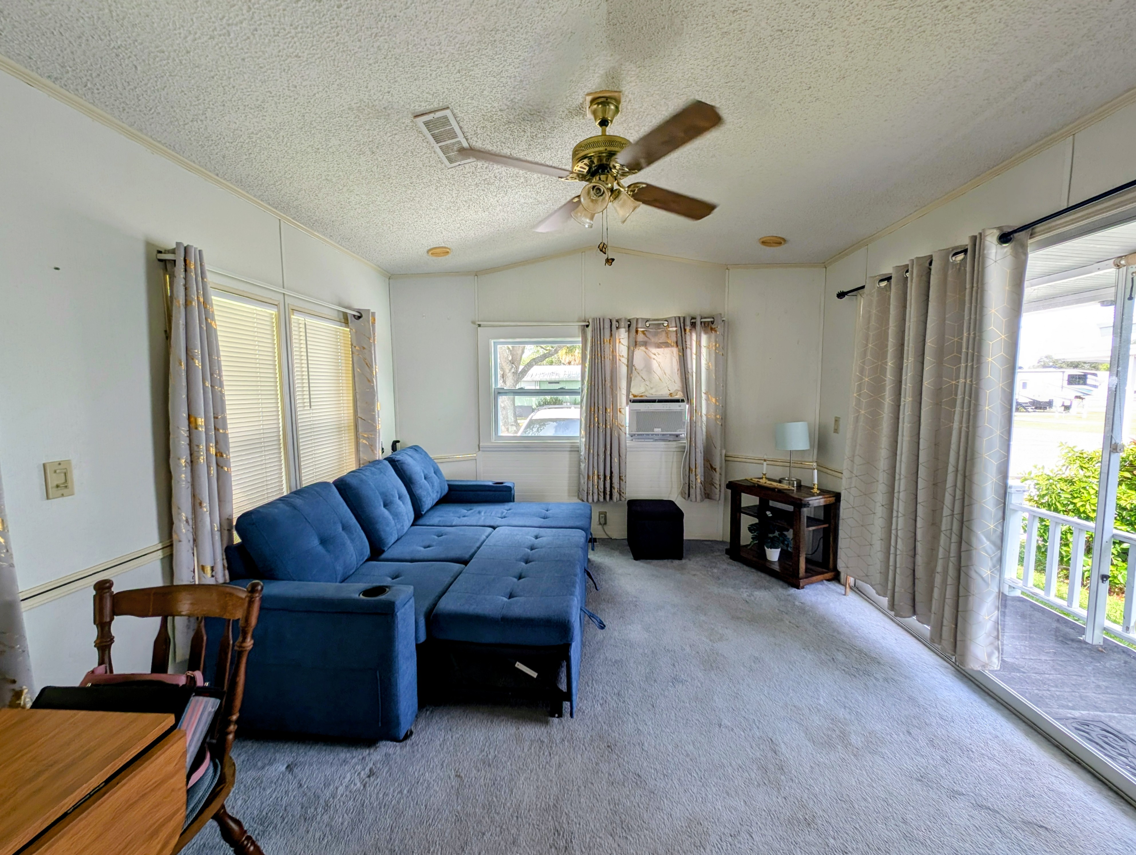 3857 Honolulu Drive, Ruskin, Florida 33570, 1 Bedroom Bedrooms, ,1 BathroomBathrooms,All - Age Mobile Home,For Sale,Honolulu Drive,4153
