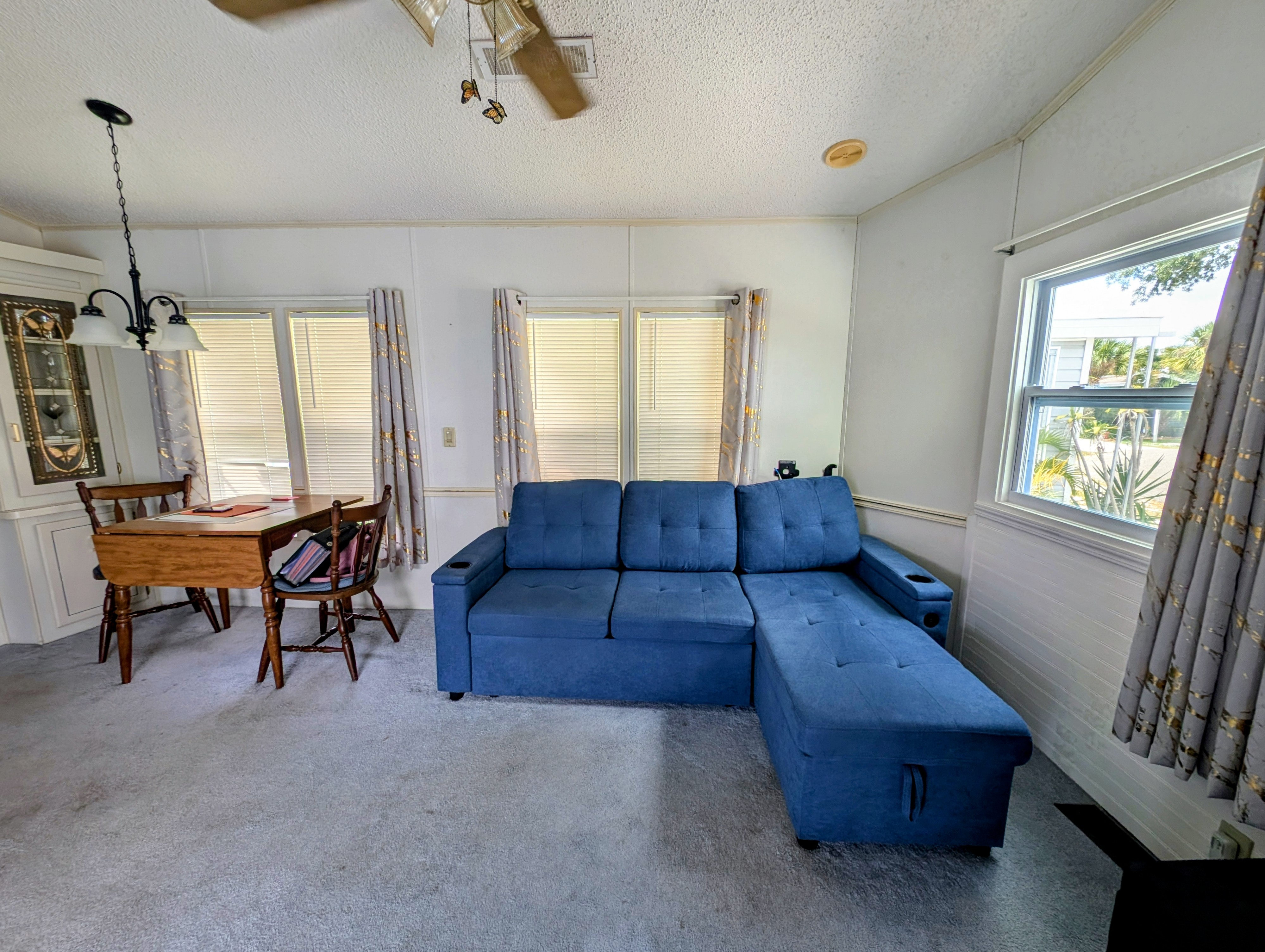 3857 Honolulu Drive, Ruskin, Florida 33570, 1 Bedroom Bedrooms, ,1 BathroomBathrooms,All - Age Mobile Home,For Sale,Honolulu Drive,4153