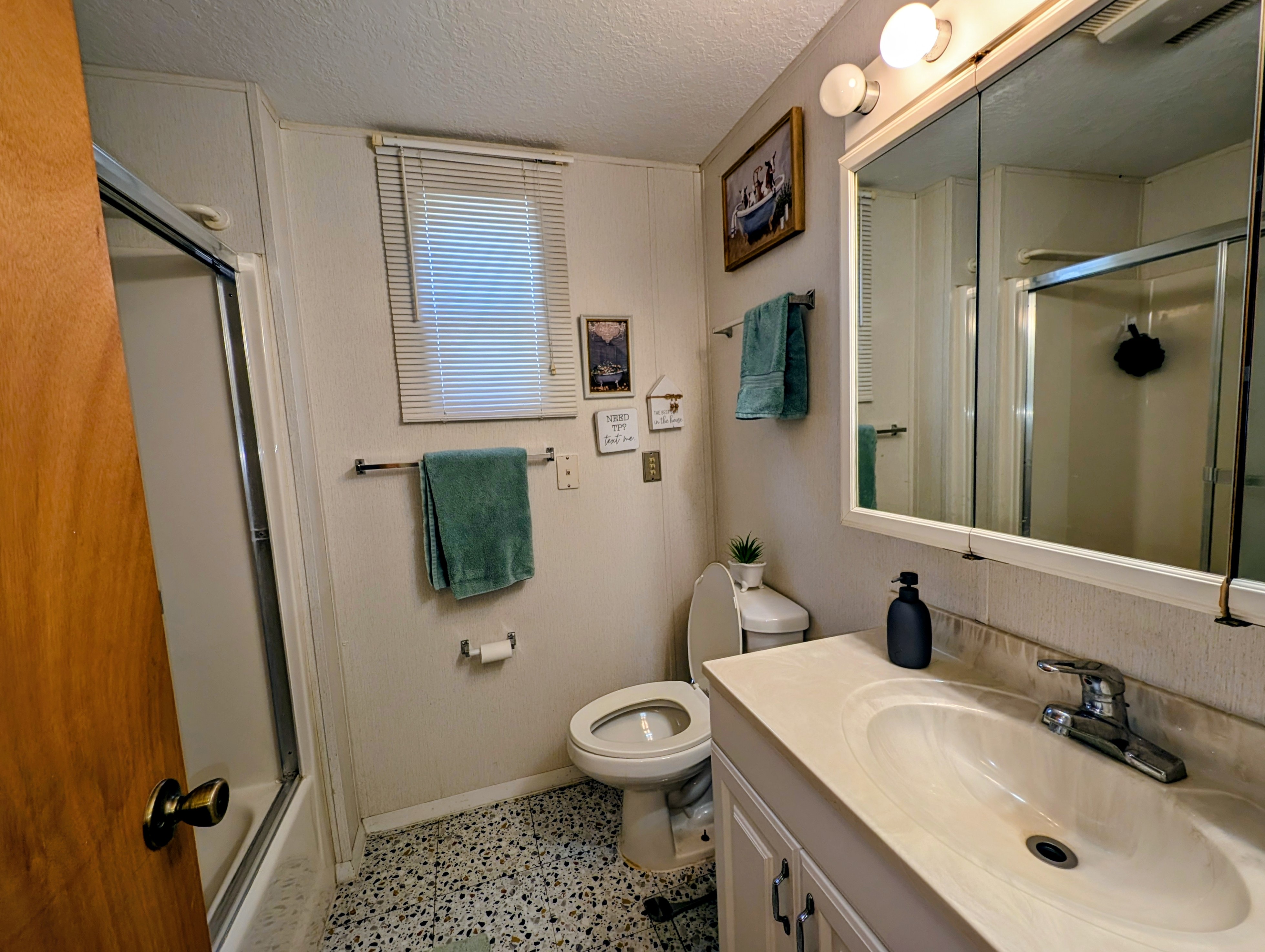 5007 Kerri Alice Cricle, Ruskin, Florida 33570, 2 Bedrooms Bedrooms, ,2 BathroomsBathrooms,55-Plus Mobile Home,For Sale,Kerri Alice Cricle,4154