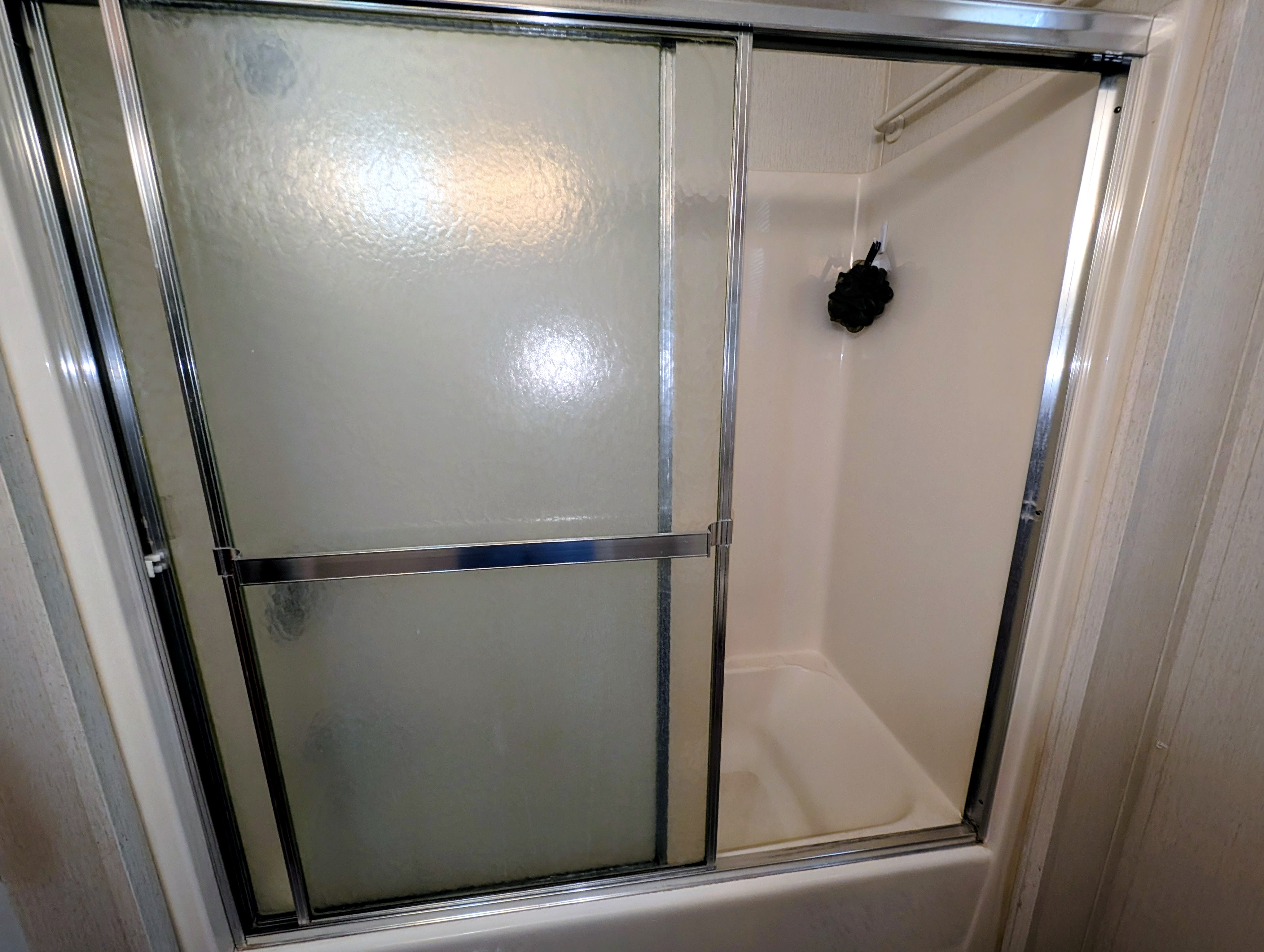 5007 Kerri Alice Cricle, Ruskin, Florida 33570, 2 Bedrooms Bedrooms, ,2 BathroomsBathrooms,55-Plus Mobile Home,For Sale,Kerri Alice Cricle,4154