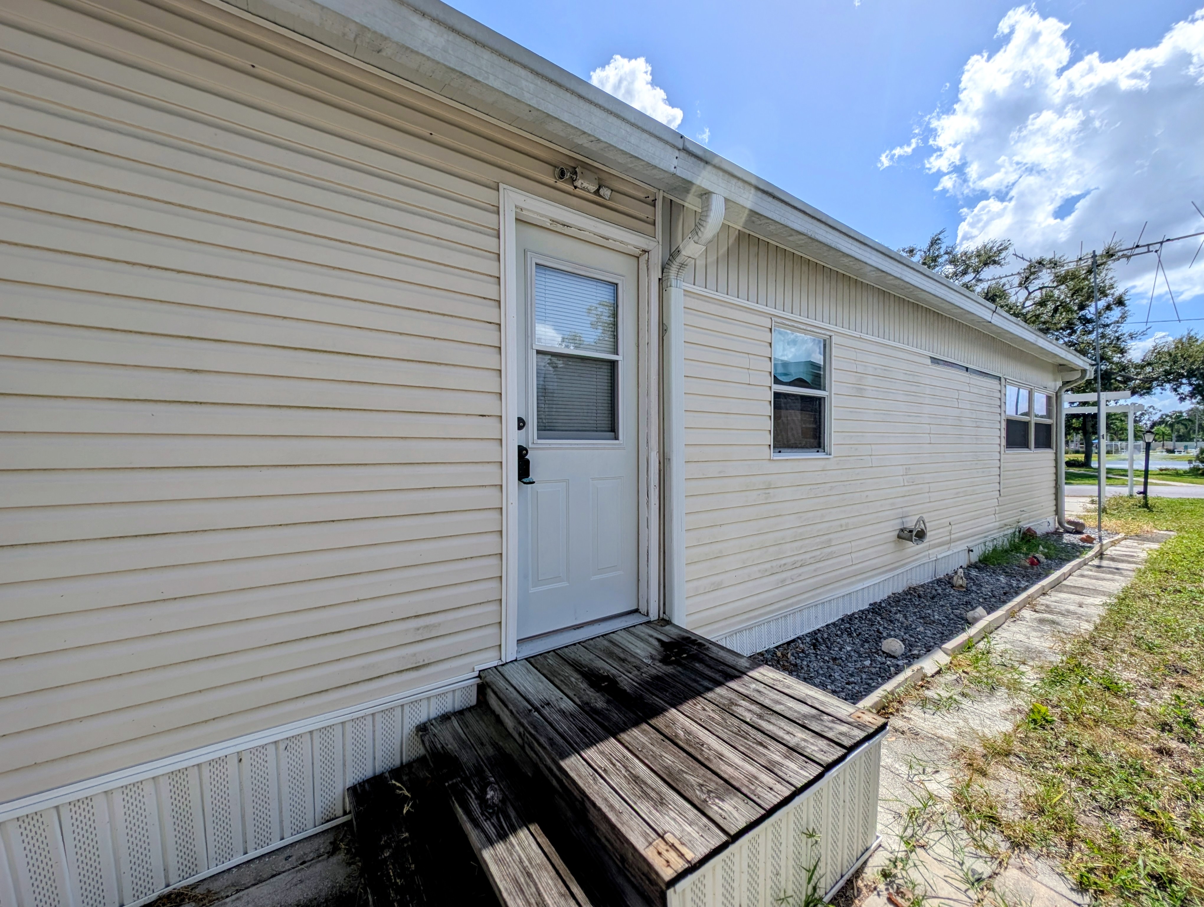 5007 Kerri Alice Cricle, Ruskin, Florida 33570, 2 Bedrooms Bedrooms, ,2 BathroomsBathrooms,55-Plus Mobile Home,For Sale,Kerri Alice Cricle,4154