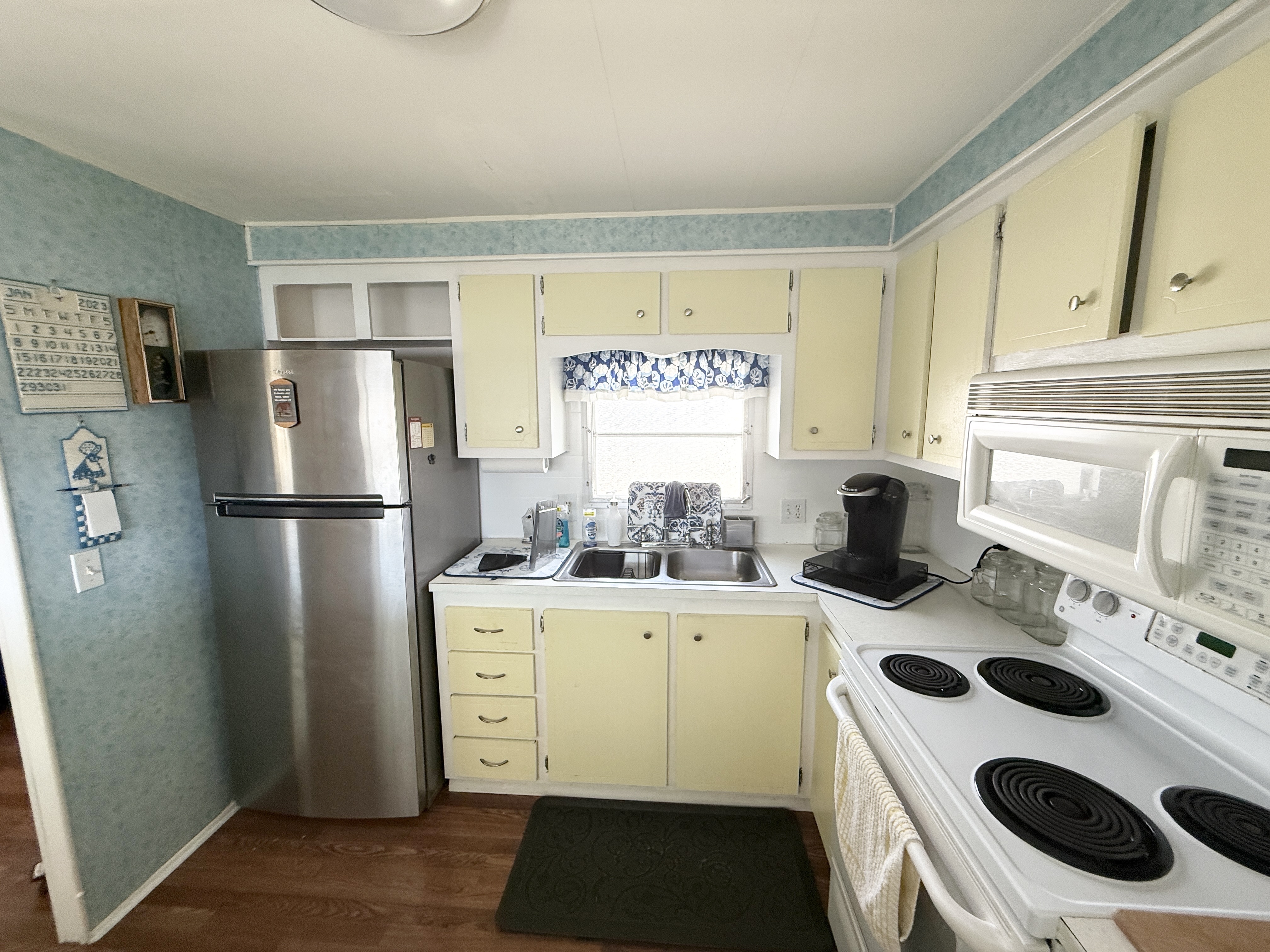 1071 Donegan Road, Lot 110, Largo, Florida 33771, 2 Bedrooms Bedrooms, ,1.5 BathroomsBathrooms,55-Plus Mobile Home,For Sale,Donegan Road, Lot 110,4160