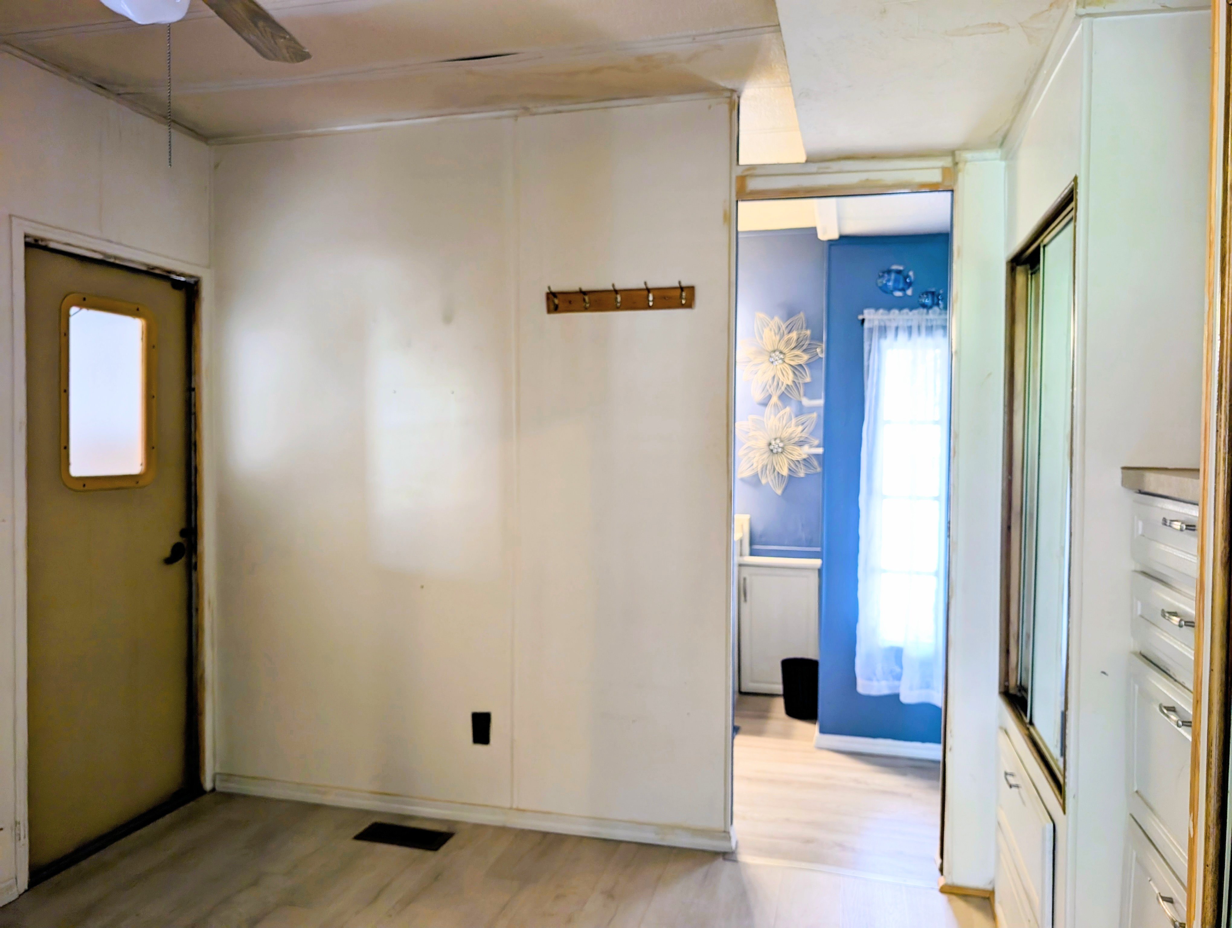 6205 Banyan Meadow Pl, Ruskin, Florida 33570, 1 Bedroom Bedrooms, ,1 BathroomBathrooms,55-Plus Mobile Home,For Sale,Banyan Meadow Pl,4161