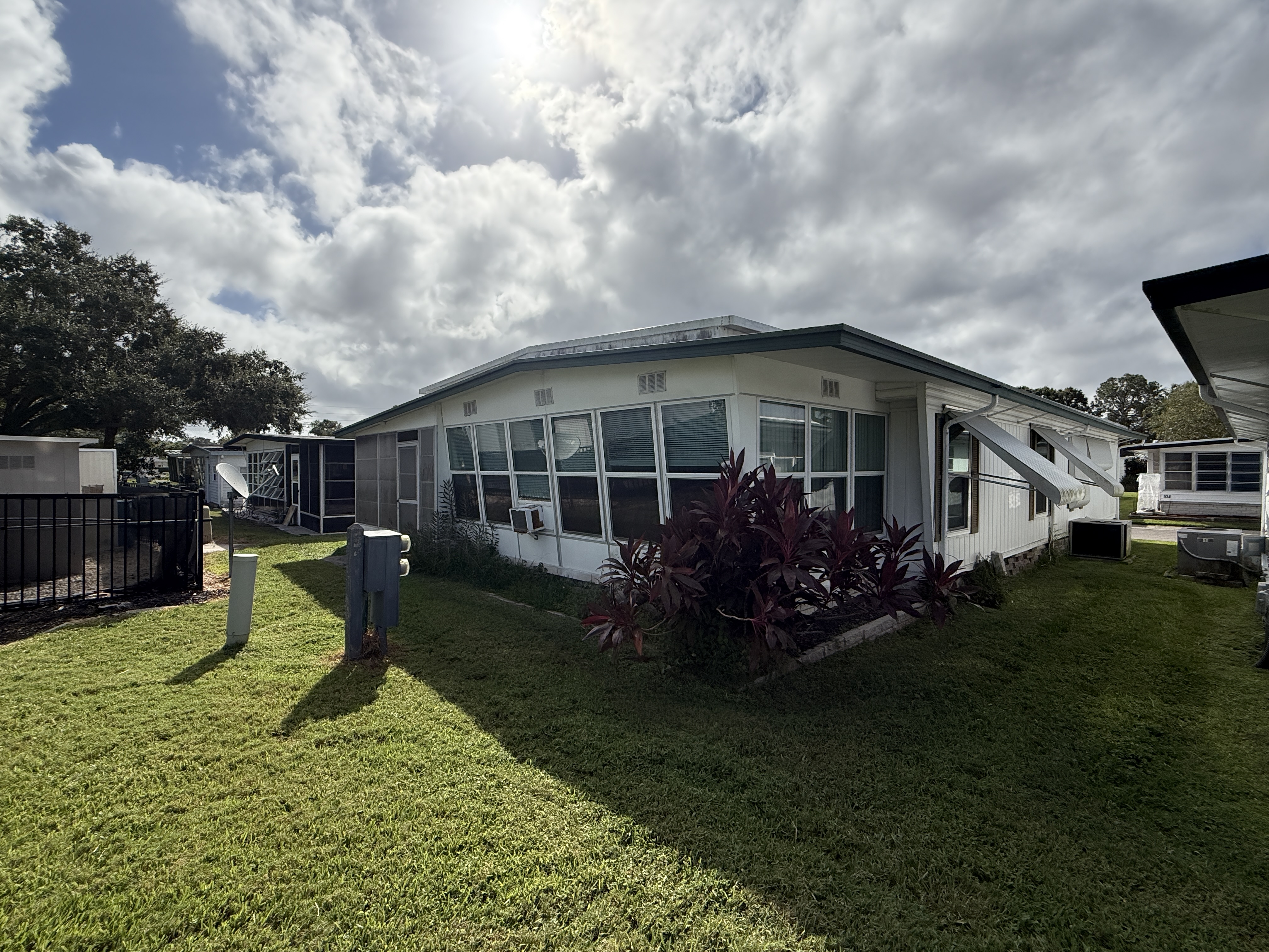 3113 State Road 580, Lot 97, Safety Harbor, Florida 34695, 2 Bedrooms Bedrooms, ,2 BathroomsBathrooms,55-Plus Mobile Home,For Sale,State Road 580, Lot 97,4163
