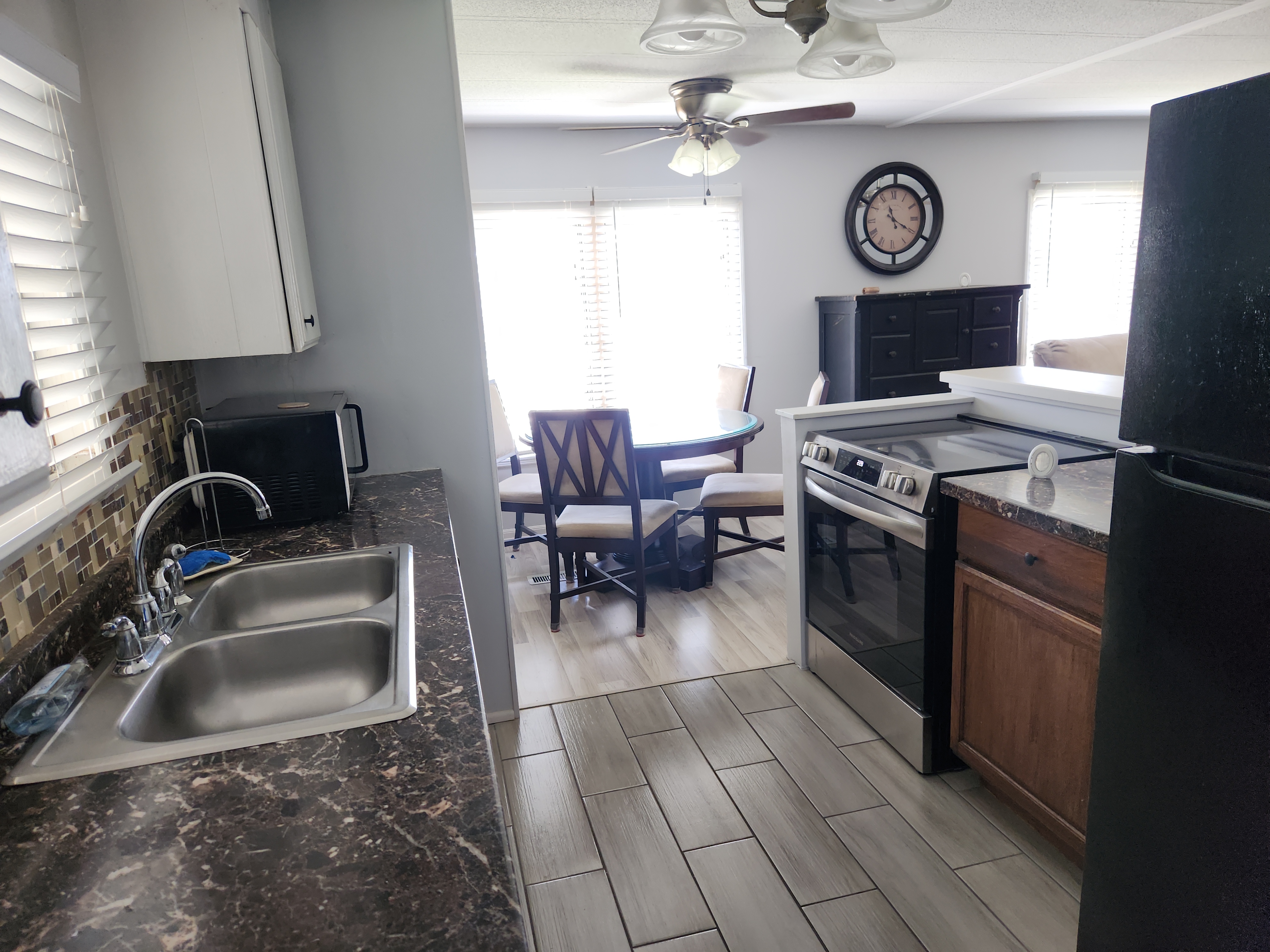 490 Sandalwood Lane, Ellenton, Florida 34222, 2 Bedrooms Bedrooms, ,2 BathroomsBathrooms,55-Plus Mobile Home,For Sale,Sandalwood Lane,4168