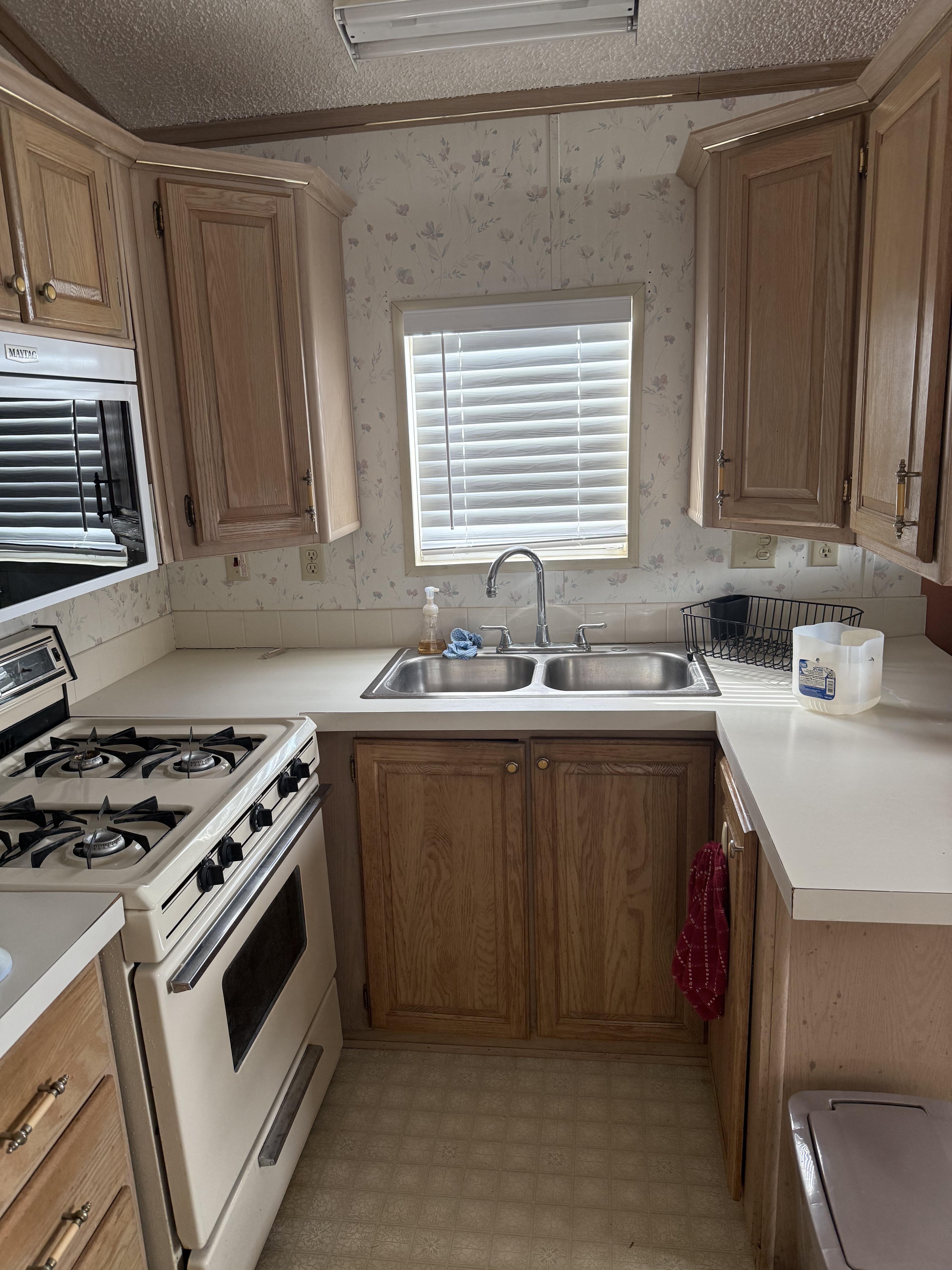 3331 Gall Blvd, Lot 340, Zephyrhills, Florida 33541, 1 Bedroom Bedrooms, ,1 BathroomBathrooms,55-Plus Mobile Home,For Sale,Gall Blvd, Lot 340,4169