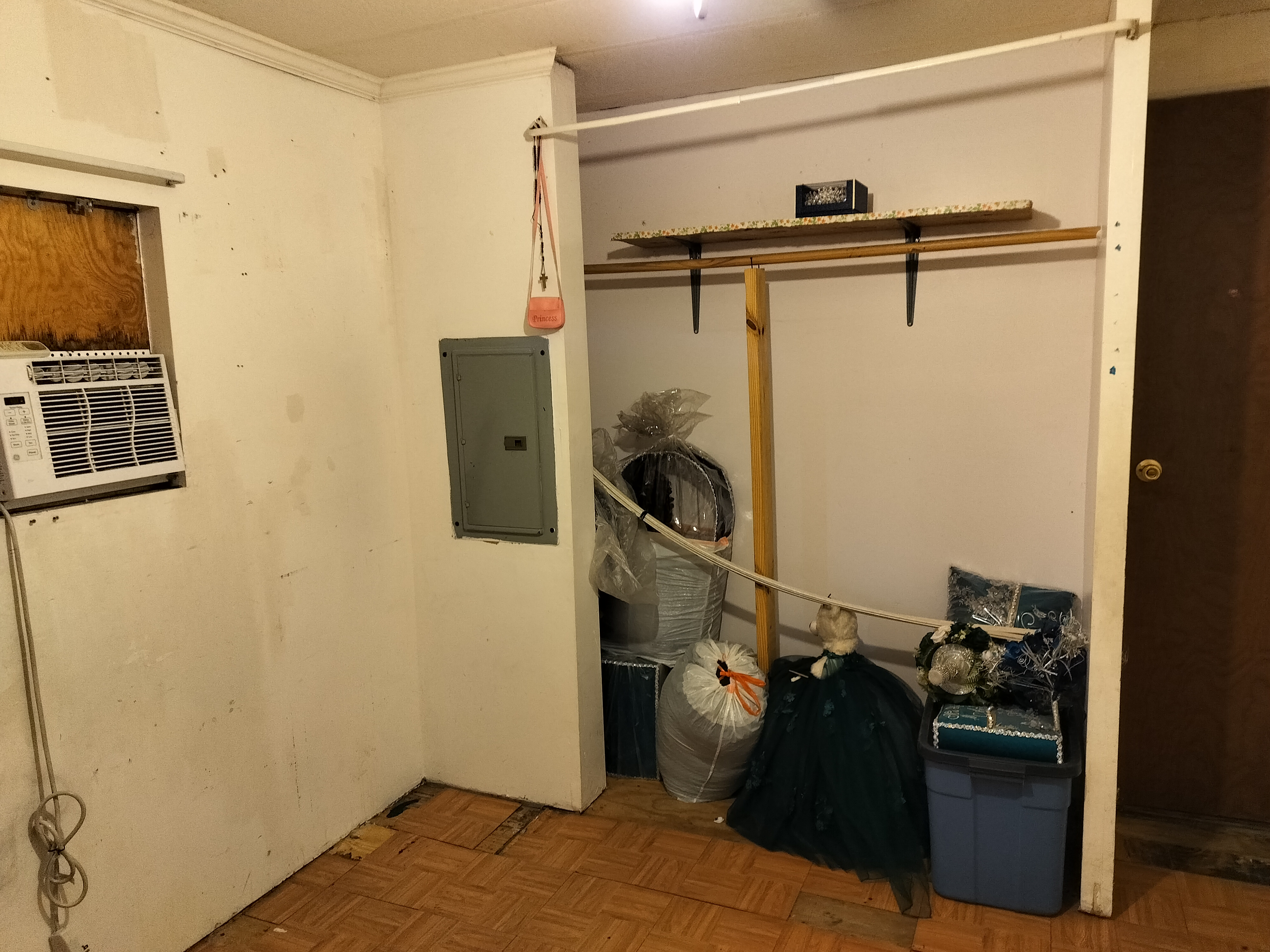 345 E Weatherbee Road, Lot 74, Fort Pierce, Florida 34982, 2 Bedrooms Bedrooms, ,2 BathroomsBathrooms,All - Age Mobile Home,For Sale,E Weatherbee Road, Lot 74,4170