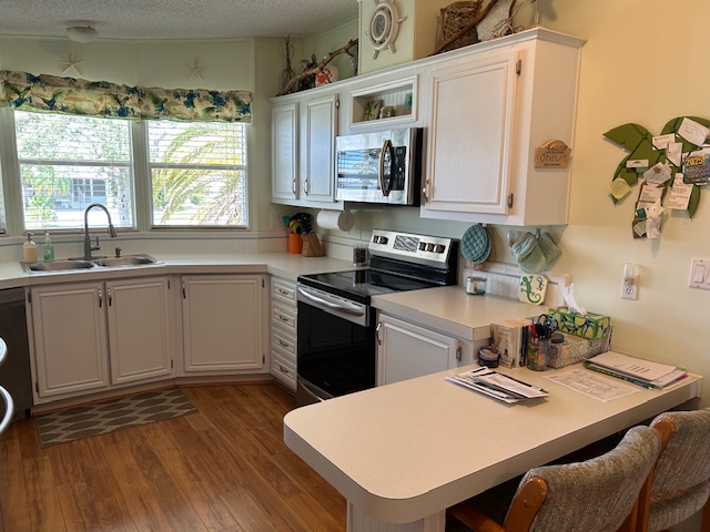 3202 Woody Ct, Ellenton, Florida 34222, 2 Bedrooms Bedrooms, ,2 BathroomsBathrooms,55-Plus Mobile Home,For Sale,Woody Ct,4171