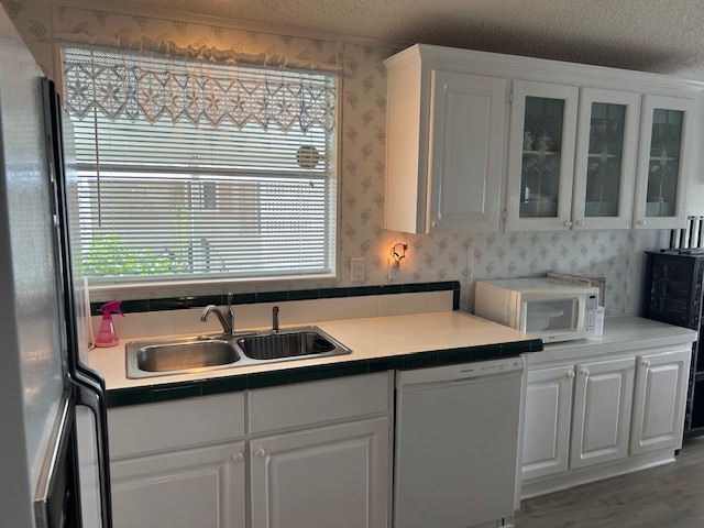 6606 John Avenue, Ellenton, Florida 34222, 2 Bedrooms Bedrooms, ,2 BathroomsBathrooms,55-Plus Mobile Home,For Sale,John Avenue,4172