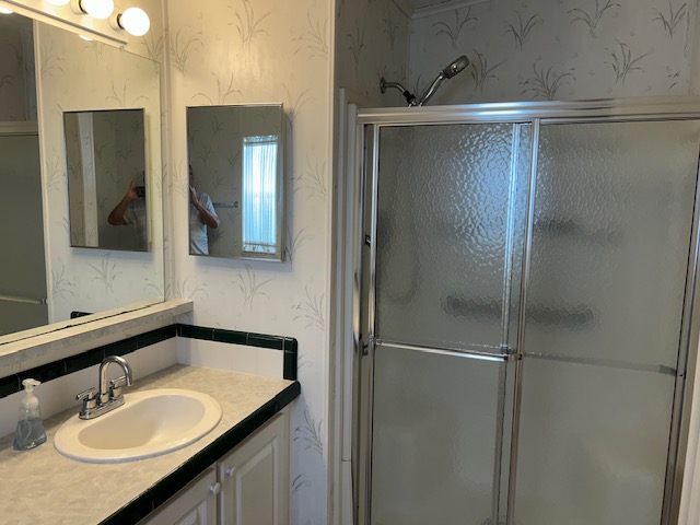 6606 John Avenue, Ellenton, Florida 34222, 2 Bedrooms Bedrooms, ,2 BathroomsBathrooms,55-Plus Mobile Home,For Sale,John Avenue,4172