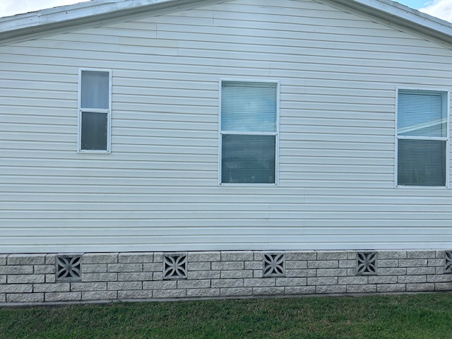 6606 John Avenue, Ellenton, Florida 34222, 2 Bedrooms Bedrooms, ,2 BathroomsBathrooms,55-Plus Mobile Home,For Sale,John Avenue,4172