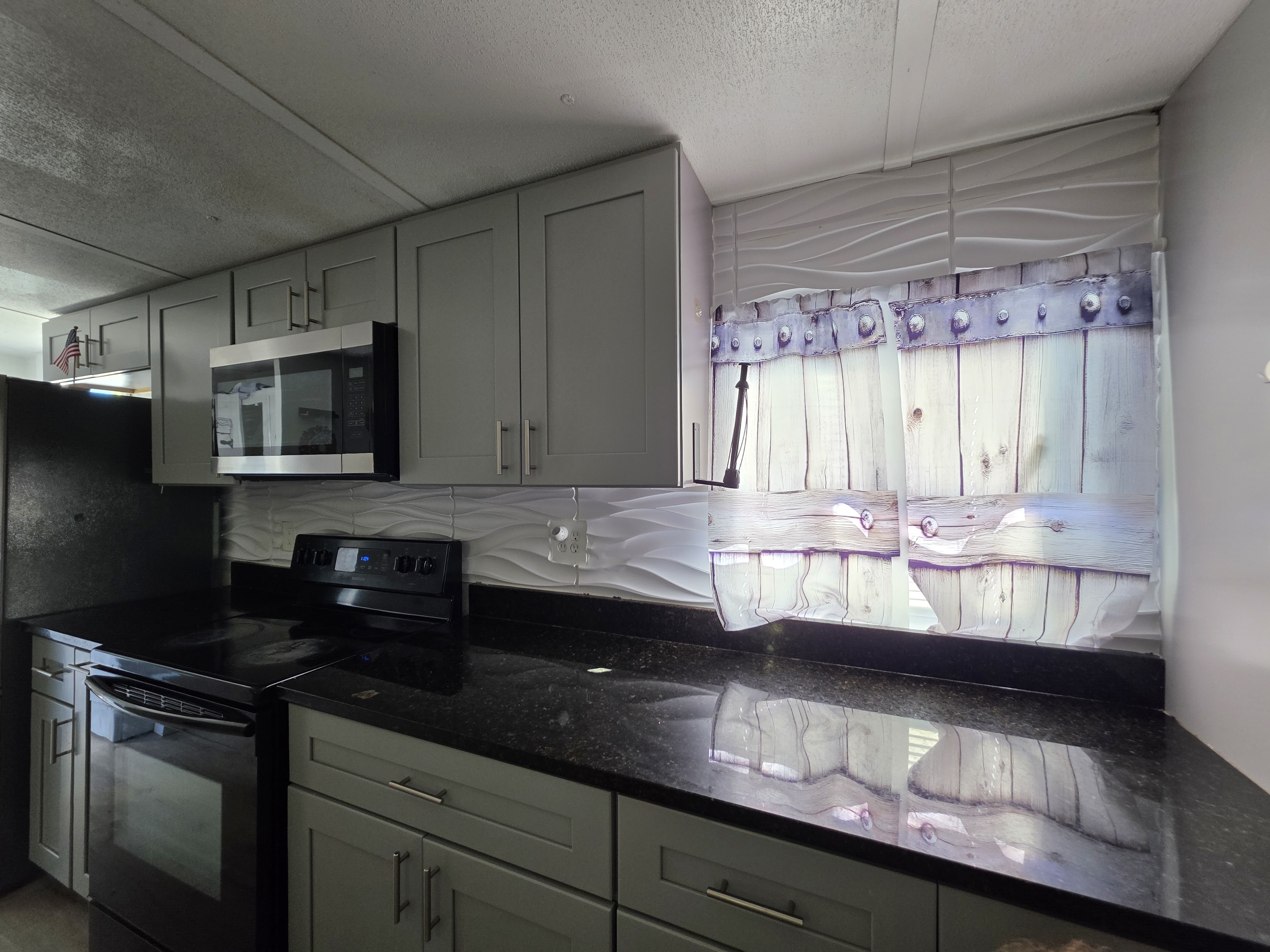 4713 Elmo Circle, Kissimmee, Florida 34746, 3 Bedrooms Bedrooms, ,2 BathroomsBathrooms,All - Age Mobile Home,For Sale,Elmo Circle,4183