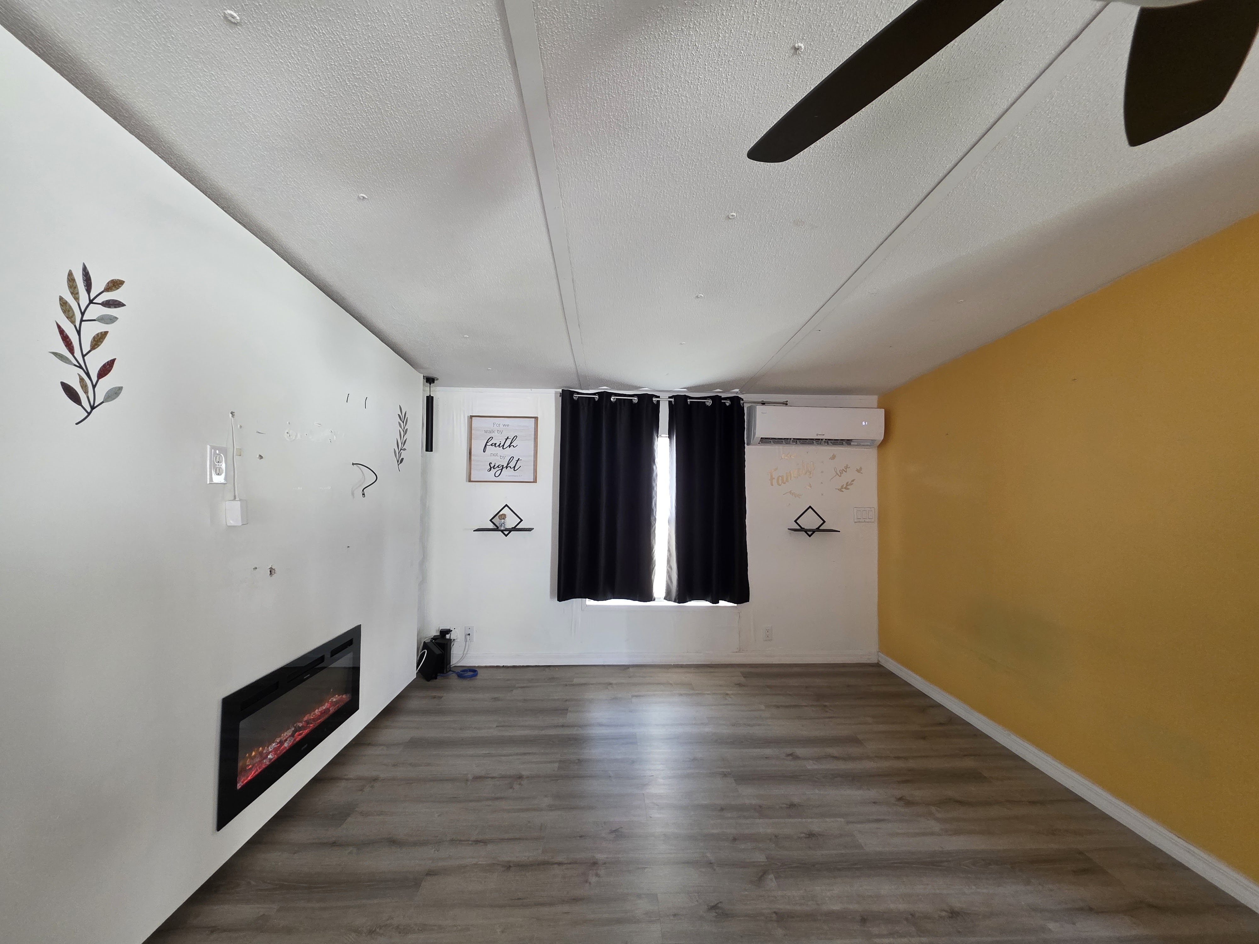 4713 Elmo Circle, Kissimmee, Florida 34746, 3 Bedrooms Bedrooms, ,2 BathroomsBathrooms,All - Age Mobile Home,For Sale,Elmo Circle,4183