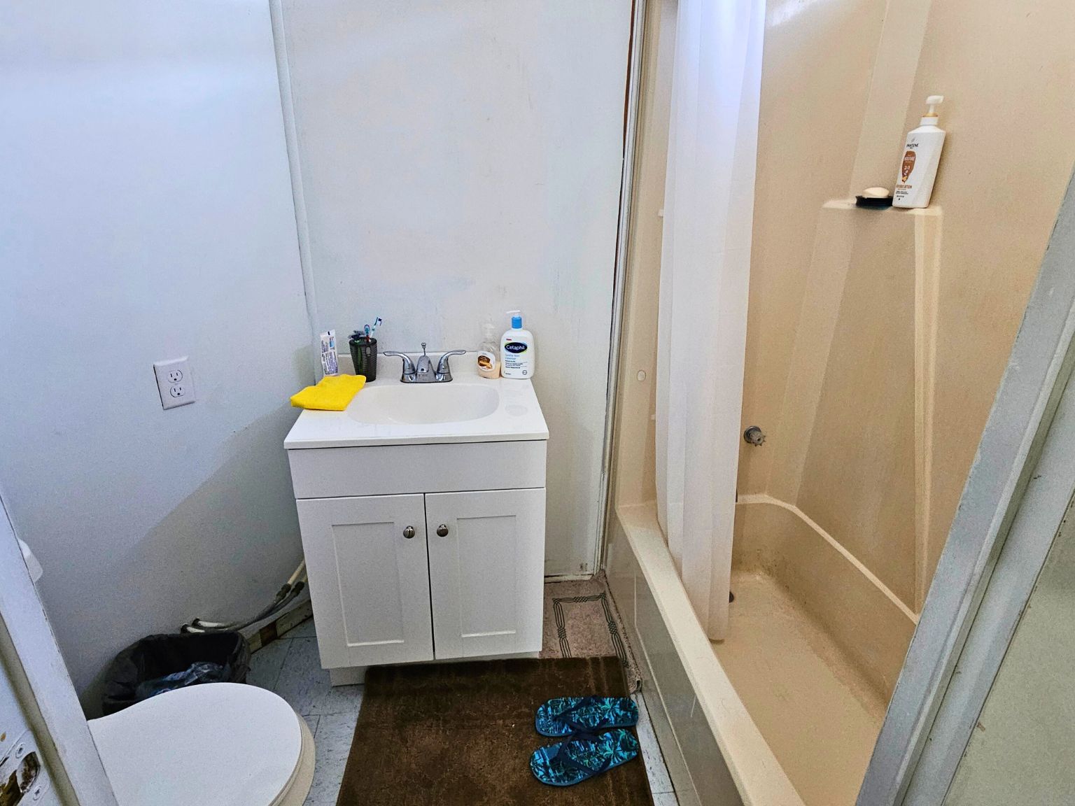 908 Sabal Palm Drive, Zolfo Springs, Florida 33890, 2 Bedrooms Bedrooms, ,2 BathroomsBathrooms,All - Age Mobile Home,For Sale,Sabal Palm Drive,4189