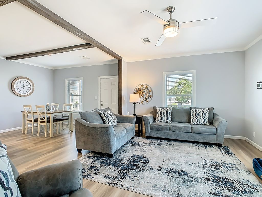 1551 Whispering Pines Loop, Frostproof, Florida 33843, 2 Bedrooms Bedrooms, ,2 BathroomsBathrooms,55-Plus Mobile Home,For Sale,Whispering Pines Loop,4191