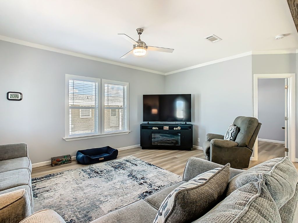 1551 Whispering Pines Loop, Frostproof, Florida 33843, 2 Bedrooms Bedrooms, ,2 BathroomsBathrooms,55-Plus Mobile Home,For Sale,Whispering Pines Loop,4191