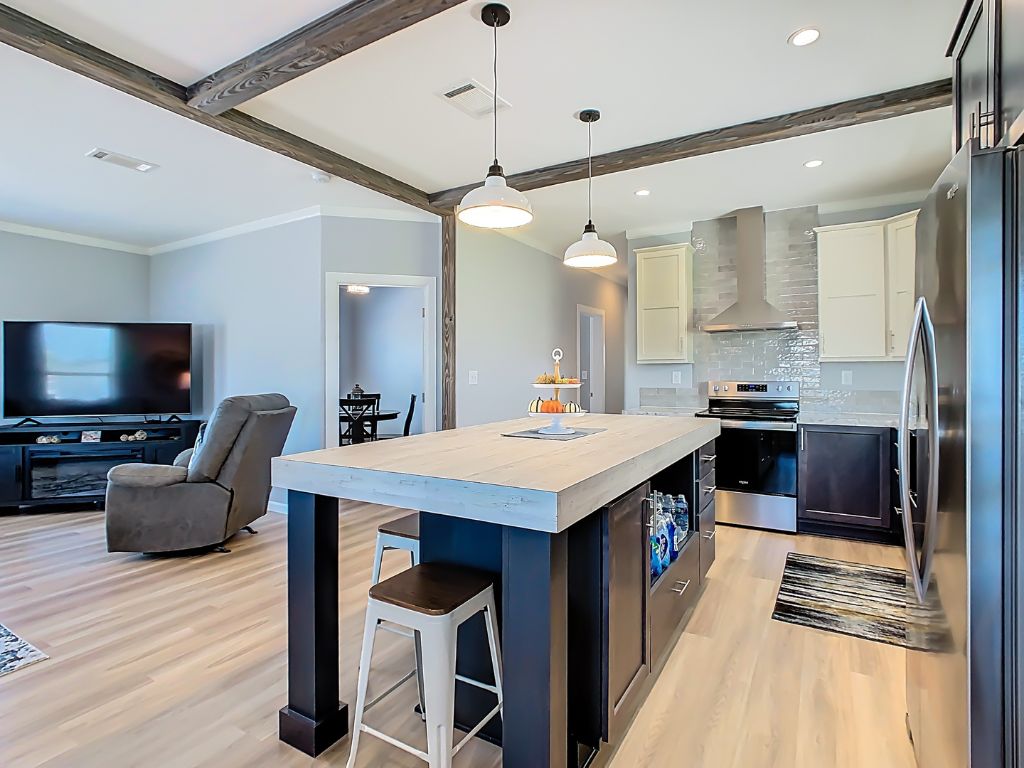 1551 Whispering Pines Loop, Frostproof, Florida 33843, 2 Bedrooms Bedrooms, ,2 BathroomsBathrooms,55-Plus Mobile Home,For Sale,Whispering Pines Loop,4191