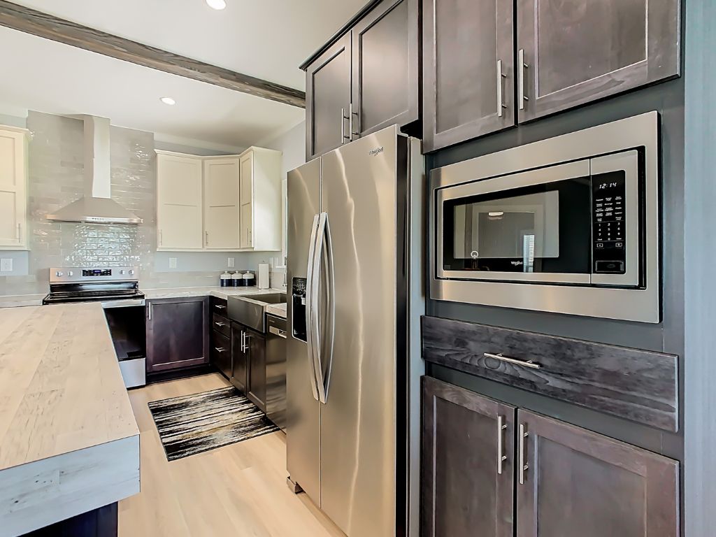 1551 Whispering Pines Loop, Frostproof, Florida 33843, 2 Bedrooms Bedrooms, ,2 BathroomsBathrooms,55-Plus Mobile Home,For Sale,Whispering Pines Loop,4191