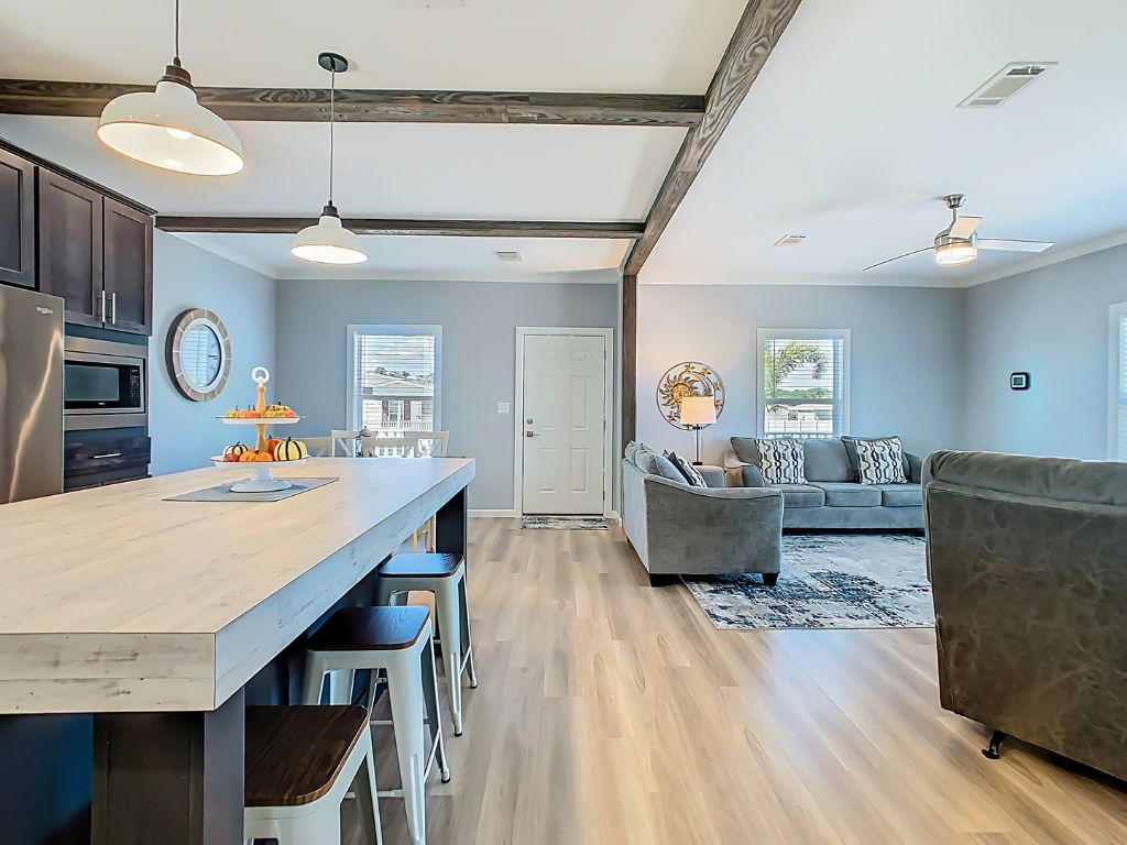 1551 Whispering Pines Loop, Frostproof, Florida 33843, 2 Bedrooms Bedrooms, ,2 BathroomsBathrooms,55-Plus Mobile Home,For Sale,Whispering Pines Loop,4191