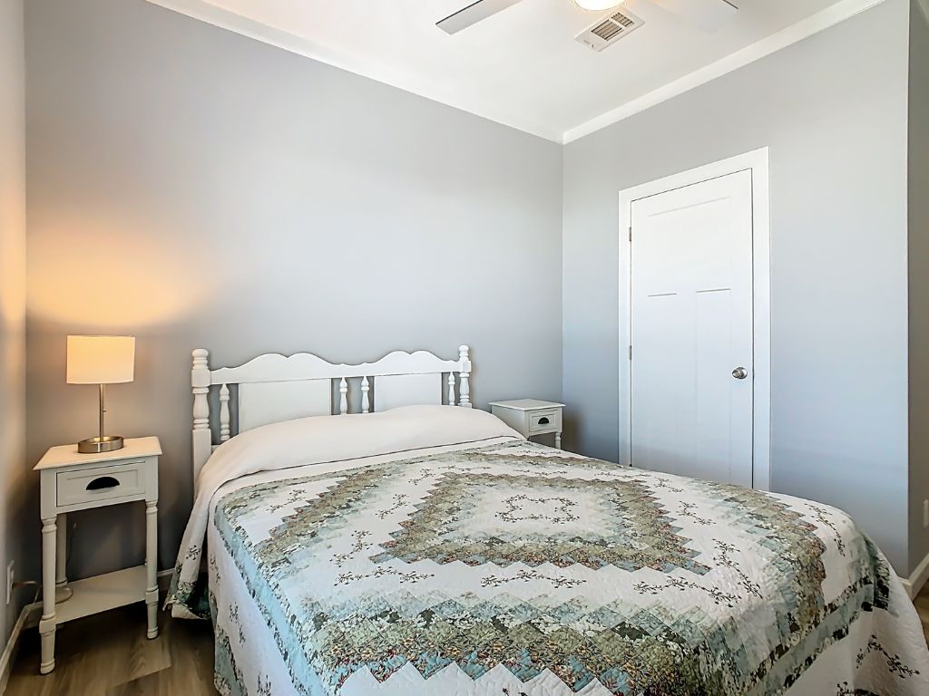 1551 Whispering Pines Loop, Frostproof, Florida 33843, 2 Bedrooms Bedrooms, ,2 BathroomsBathrooms,55-Plus Mobile Home,For Sale,Whispering Pines Loop,4191