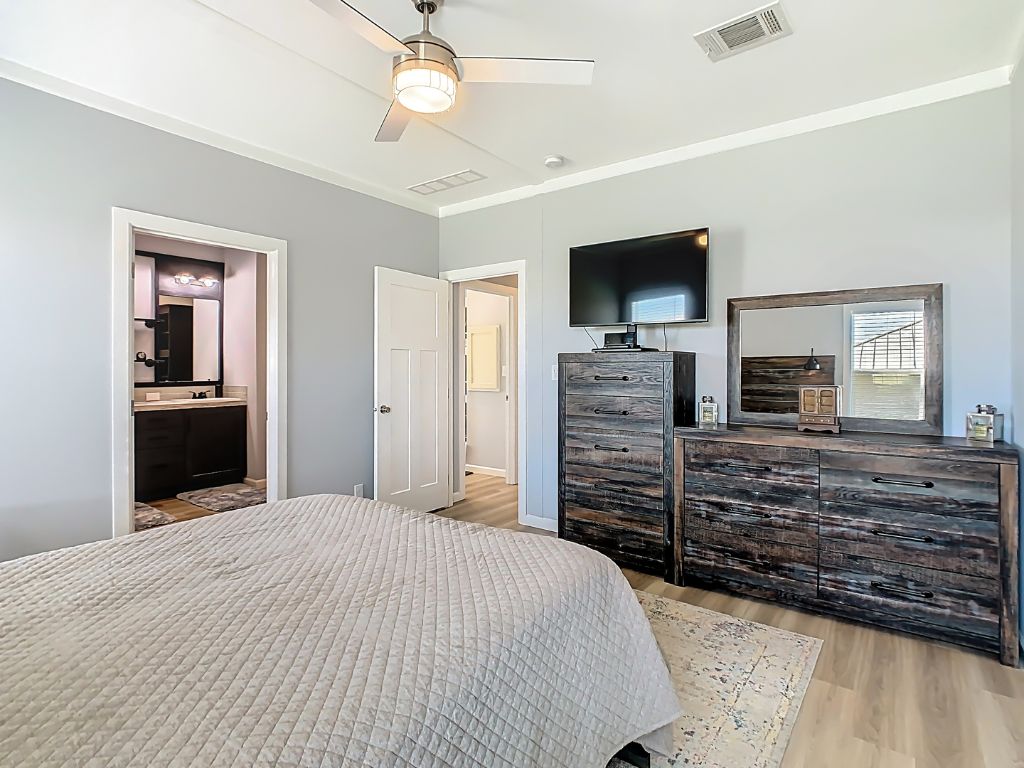 1551 Whispering Pines Loop, Frostproof, Florida 33843, 2 Bedrooms Bedrooms, ,2 BathroomsBathrooms,55-Plus Mobile Home,For Sale,Whispering Pines Loop,4191