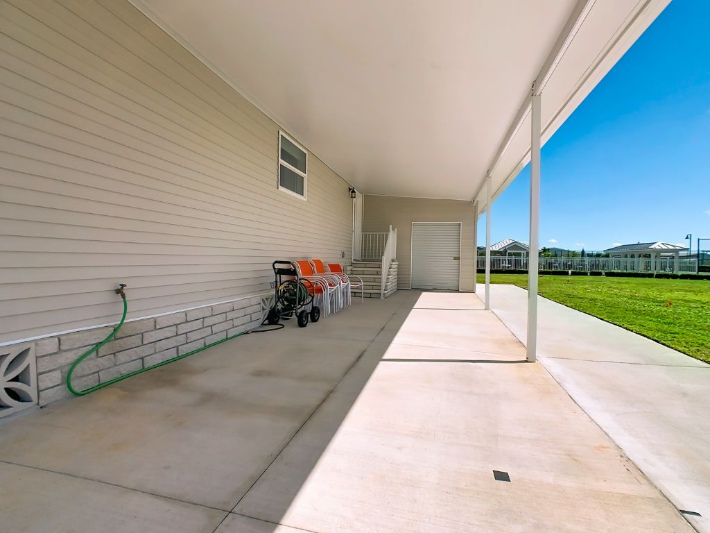 1551 Whispering Pines Loop, Frostproof, Florida 33843, 2 Bedrooms Bedrooms, ,2 BathroomsBathrooms,55-Plus Mobile Home,For Sale,Whispering Pines Loop,4191