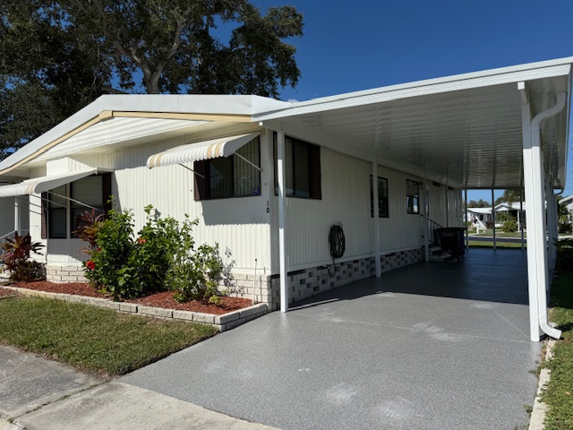 100 Hampton Road, Lot 10, Clearwater, Florida 33759, 2 Bedrooms Bedrooms, ,2 BathroomsBathrooms,55-Plus Mobile Home,For Sale,Hampton Road, Lot 10,4192