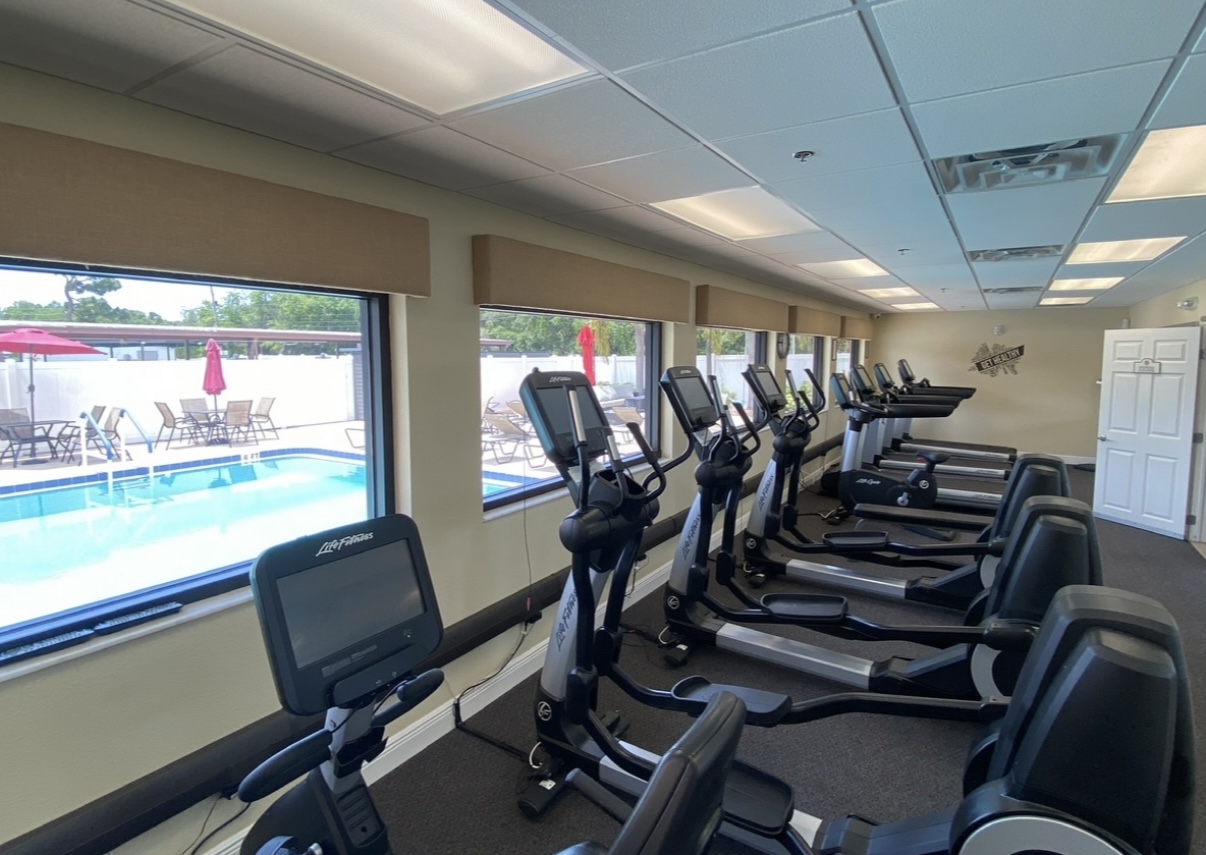 100 Hampton Road, Lot 10, Clearwater, Florida 33759, 2 Bedrooms Bedrooms, ,2 BathroomsBathrooms,55-Plus Mobile Home,For Sale,Hampton Road, Lot 10,4192