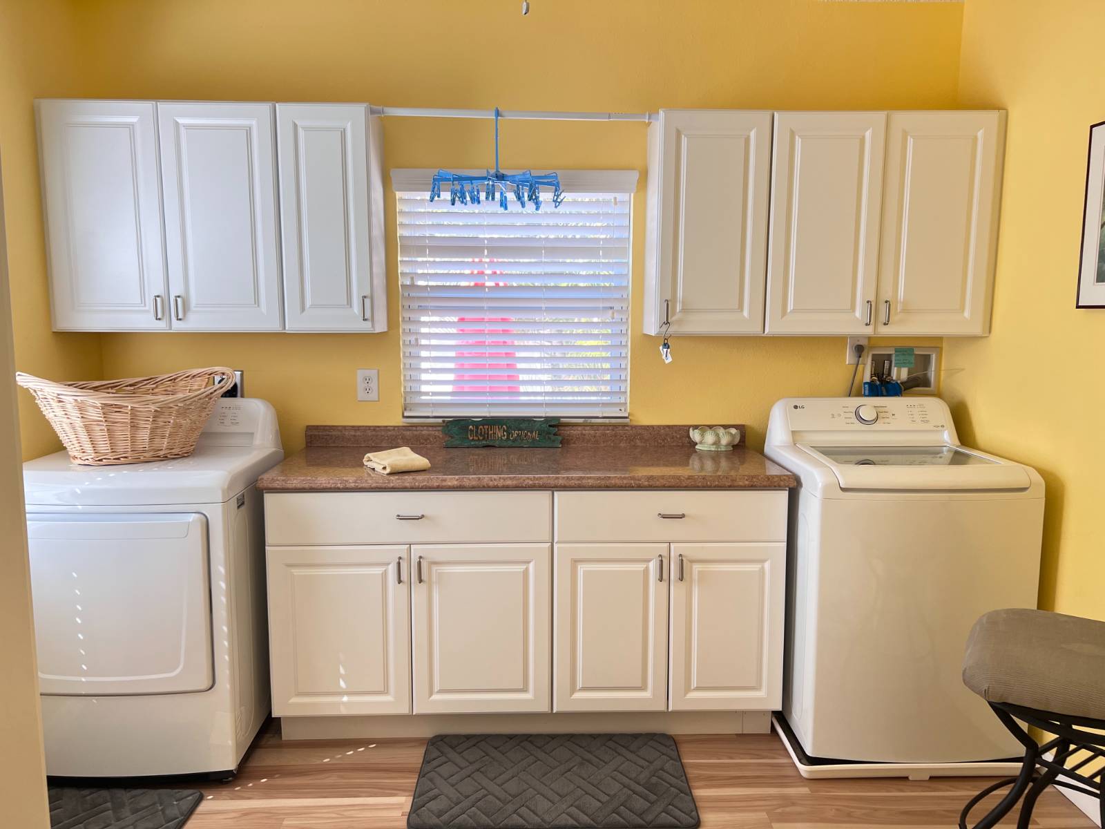 6410 Ravenglass Way, Lot 158, Sarasota, Florida 34241, 2 Bedrooms Bedrooms, ,2 BathroomsBathrooms,55-Plus Mobile Home,For Sale,Ravenglass Way, Lot 158,4193