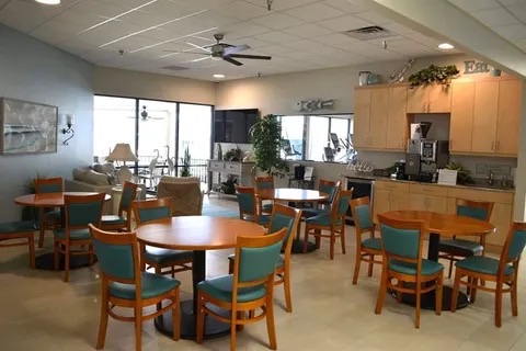 6410 Ravenglass Way, Lot 158, Sarasota, Florida 34241, 2 Bedrooms Bedrooms, ,2 BathroomsBathrooms,55-Plus Mobile Home,For Sale,Ravenglass Way, Lot 158,4193