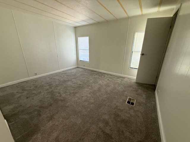 100 Hampton Road, Lot 83, Clearwater, Florida 33759, 2 Bedrooms Bedrooms, ,2 BathroomsBathrooms,55-Plus Mobile Home,For Sale,Hampton Road, Lot 83,4195