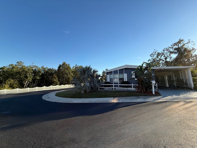 100 Hampton Road, Lot 230, Clearwater, Florida 33759, 2 Bedrooms Bedrooms, ,2 BathroomsBathrooms,55-Plus Mobile Home,For Sale,Hampton Road, Lot 230,4197