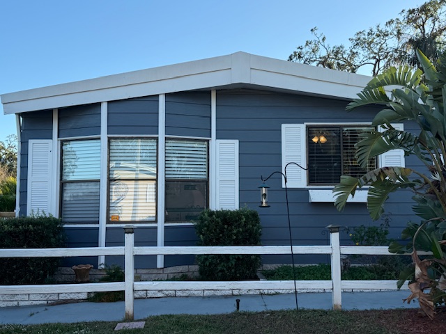 100 Hampton Road, Lot 230, Clearwater, Florida 33759, 2 Bedrooms Bedrooms, ,2 BathroomsBathrooms,55-Plus Mobile Home,For Sale,Hampton Road, Lot 230,4197