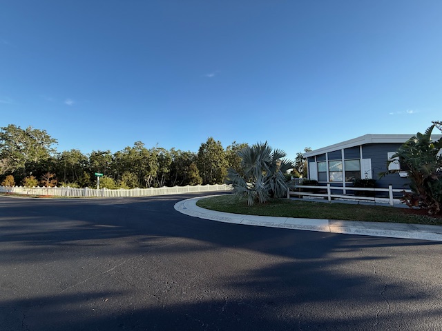 100 Hampton Road, Lot 230, Clearwater, Florida 33759, 2 Bedrooms Bedrooms, ,2 BathroomsBathrooms,55-Plus Mobile Home,For Sale,Hampton Road, Lot 230,4197