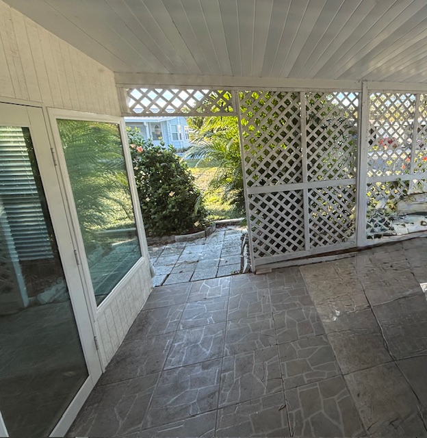 100 Hampton Road, Lot 230, Clearwater, Florida 33759, 2 Bedrooms Bedrooms, ,2 BathroomsBathrooms,55-Plus Mobile Home,For Sale,Hampton Road, Lot 230,4197