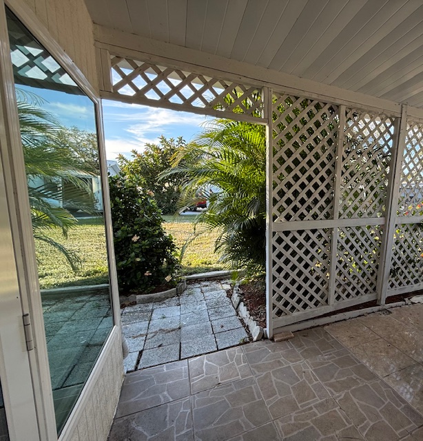 100 Hampton Road, Lot 230, Clearwater, Florida 33759, 2 Bedrooms Bedrooms, ,2 BathroomsBathrooms,55-Plus Mobile Home,For Sale,Hampton Road, Lot 230,4197