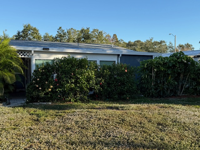 100 Hampton Road, Lot 230, Clearwater, Florida 33759, 2 Bedrooms Bedrooms, ,2 BathroomsBathrooms,55-Plus Mobile Home,For Sale,Hampton Road, Lot 230,4197