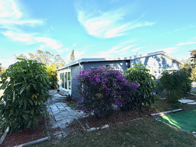 100 Hampton Road, Lot 230, Clearwater, Florida 33759, 2 Bedrooms Bedrooms, ,2 BathroomsBathrooms,55-Plus Mobile Home,For Sale,Hampton Road, Lot 230,4197