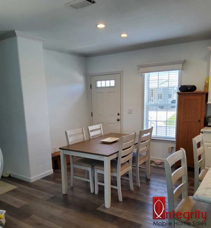 12116 SW Country Road 769, Unit 47, Lake Suzy, Florida 34269, 2 Bedrooms Bedrooms, ,2 BathroomsBathrooms,55-Plus Mobile Home,For Sale,SW Country Road 769, Unit 47,4202