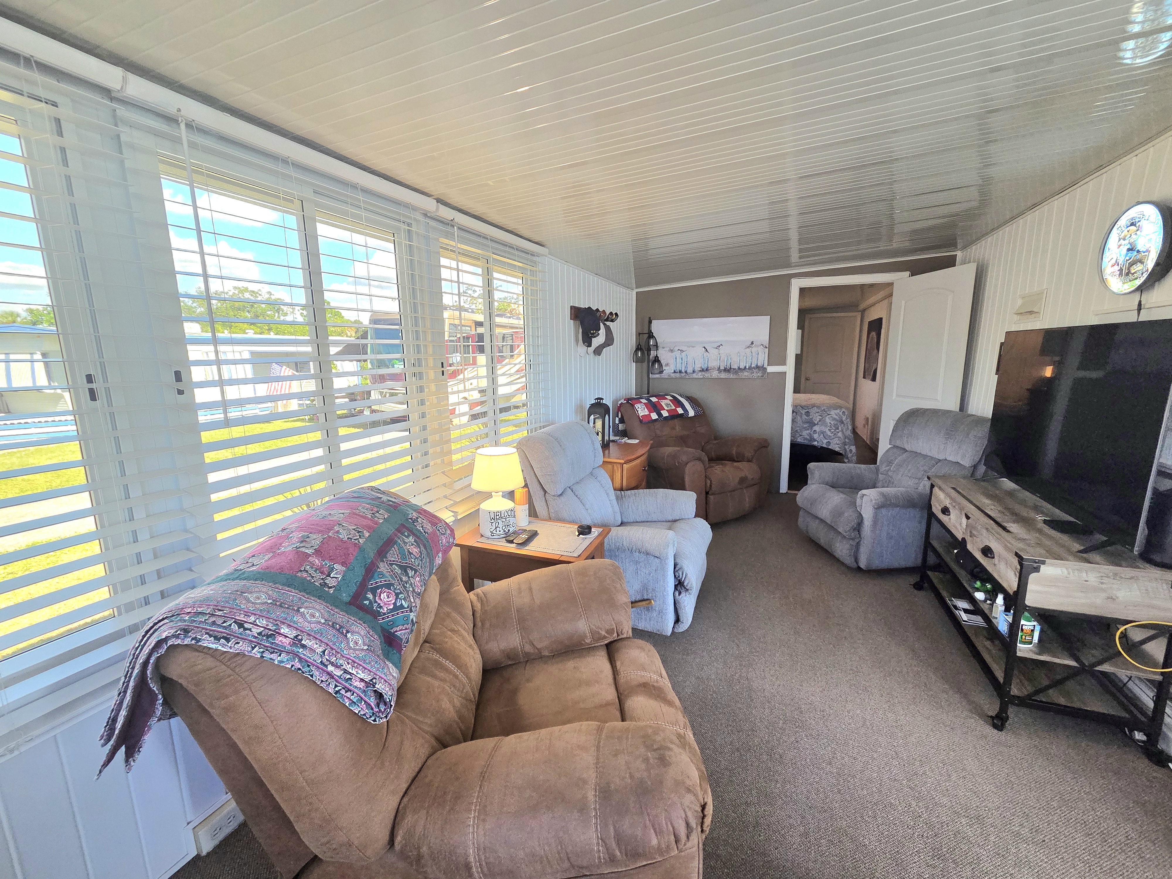 800 Kay Road, Lot 2067, Bradenton, Florida 34212, 2 Bedrooms Bedrooms, ,2 BathroomsBathrooms,All - Age Mobile Home,For Sale,Kay Road, Lot 2067,4205